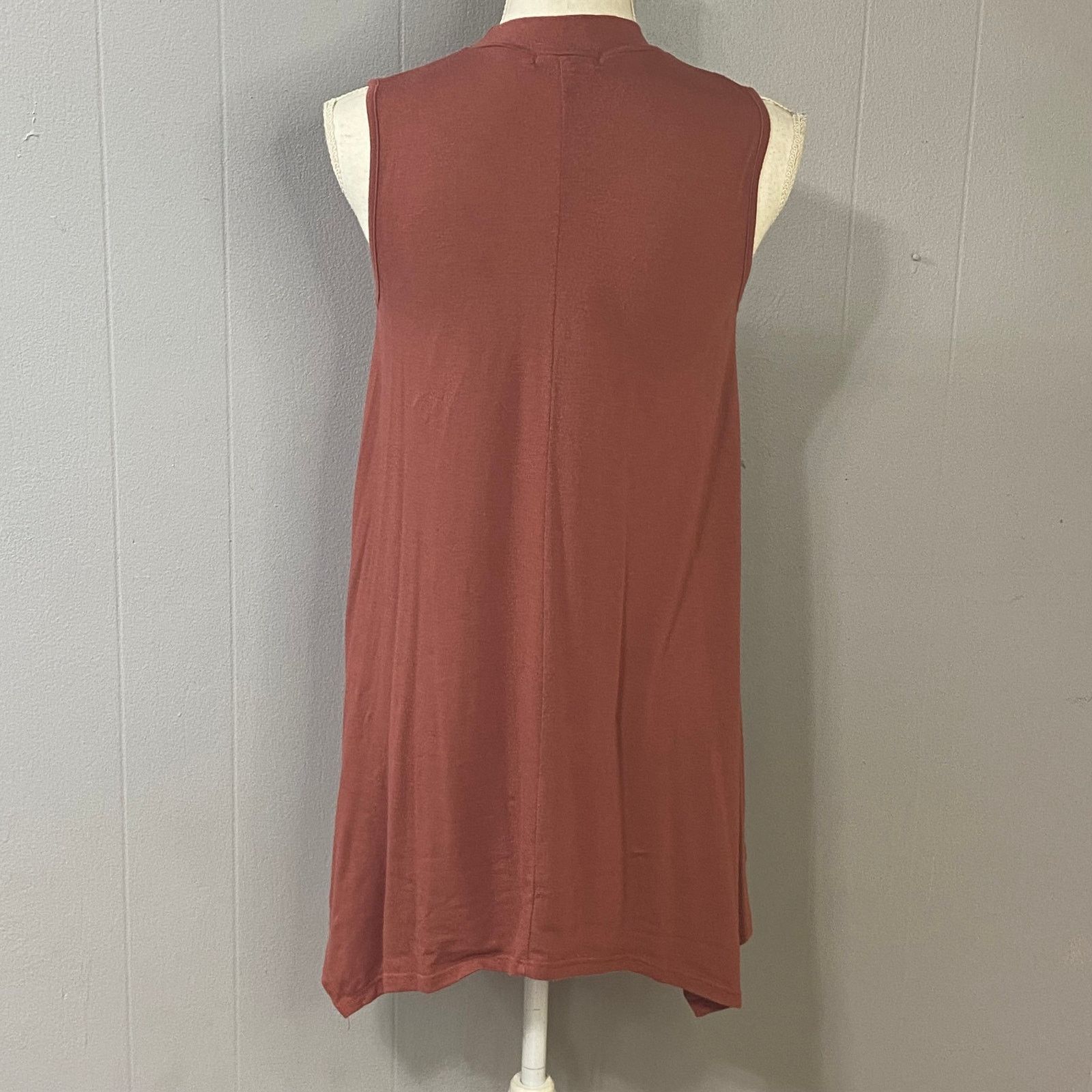 Dillard's Moa Moa Sleeveless Brown Tunic Tank Handkerchief Hem Size M Size M / US 6-8 / IT 42-44 - 2 Thumbnail