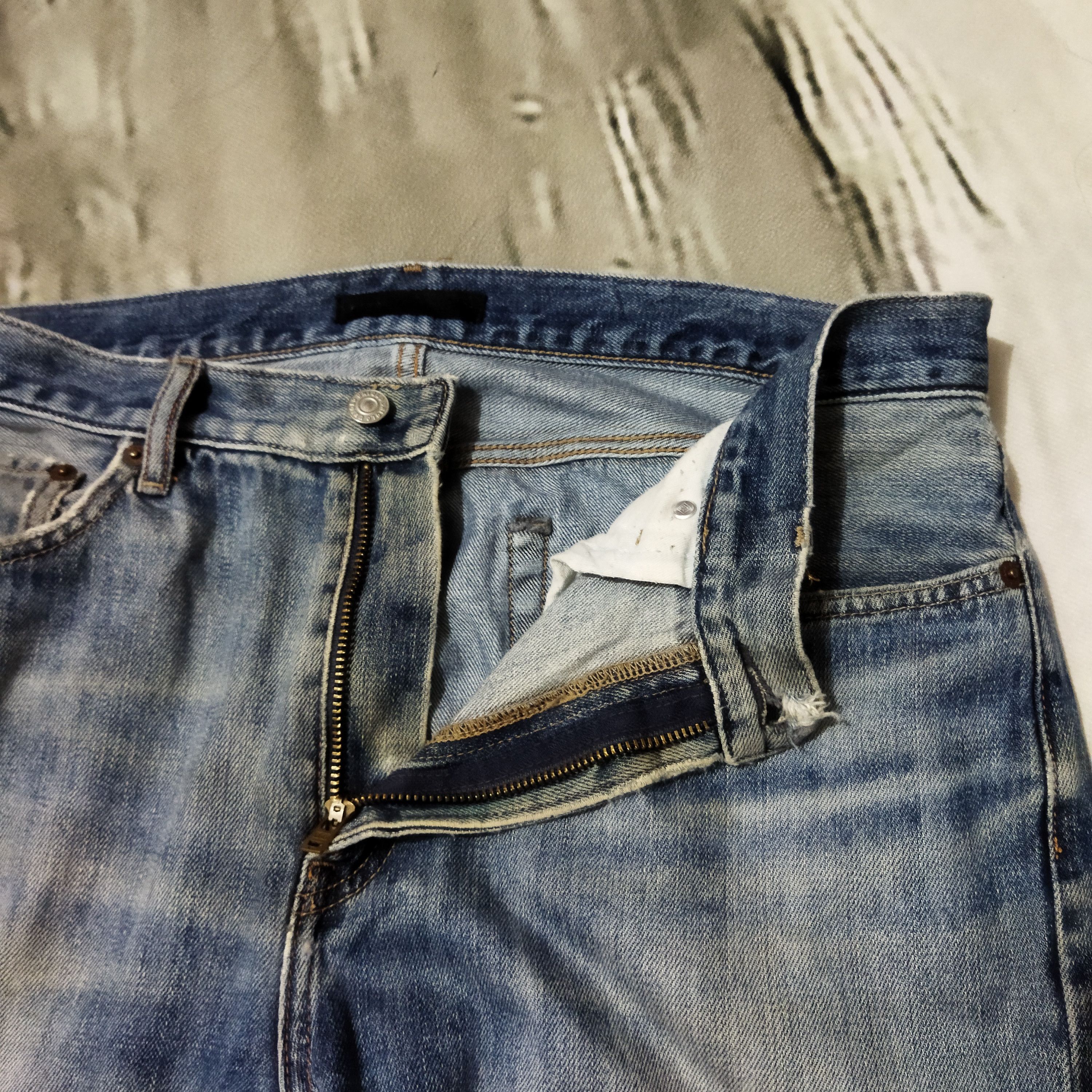 Uniqlo VINTAGE JAPANESE FADED BLUE JEANS PANTS Size US 34 / EU 50 - 7 Thumbnail