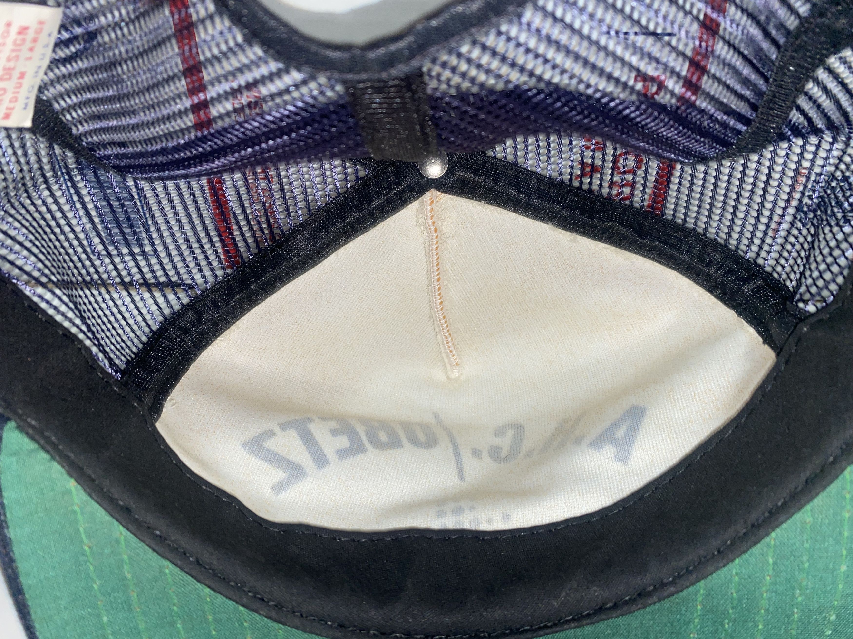 New Era vintage New Era Hat Co. Mesh Snapback trucker Hat OBETZ ahc? Size ONE SIZE - 4 Thumbnail