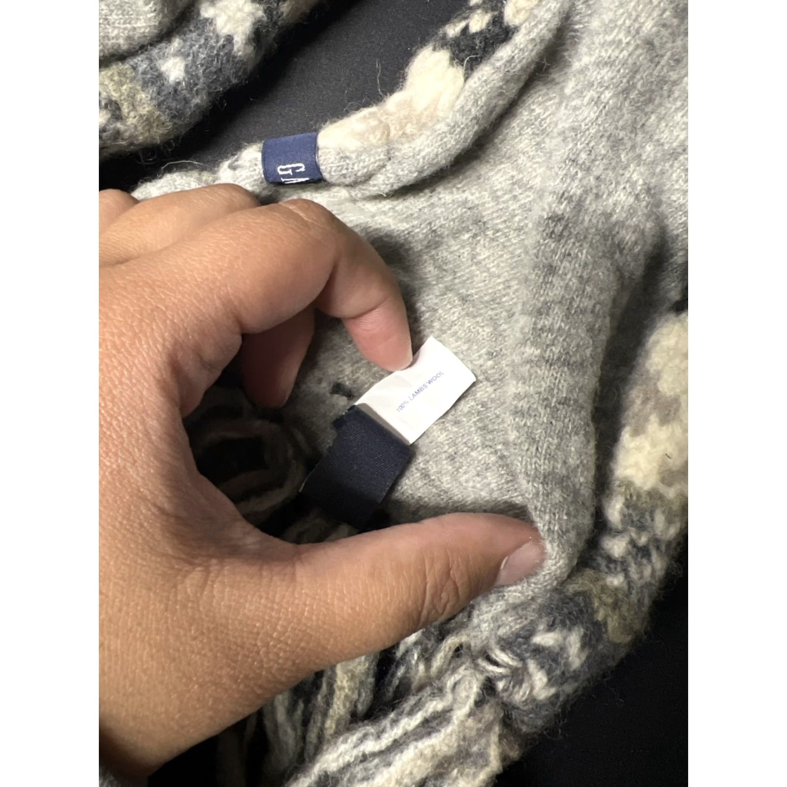 Gap VINTAGE GAP Scarf Striped 100% Lambswool Thick Wool Preppy Wool Beige Women Rectangle Scarf Fall Winter Mens? Girls? Wait Size ONE SIZE - 3 Thumbnail