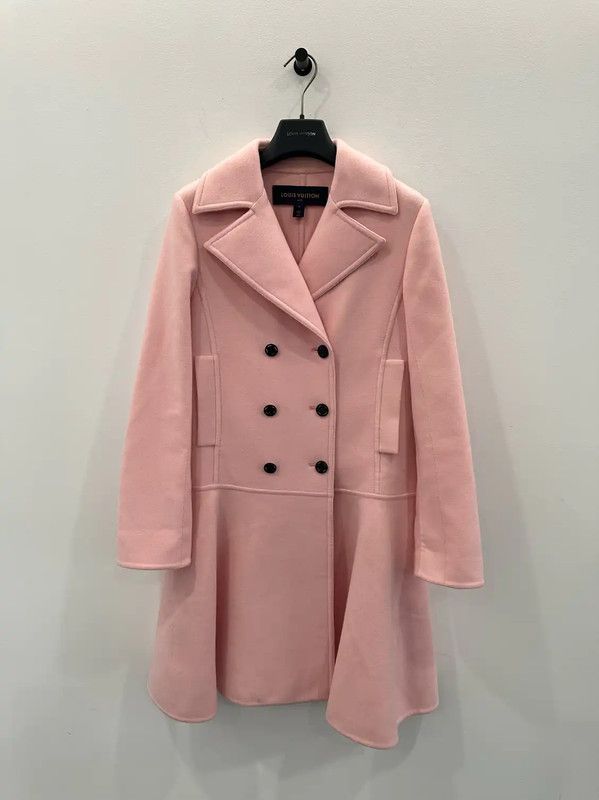 Louis Vuitton Louis Vuitton Pink Cashmere Women's Coat 0089 Size S / US 4 / IT 40 - 1 Thumbnail