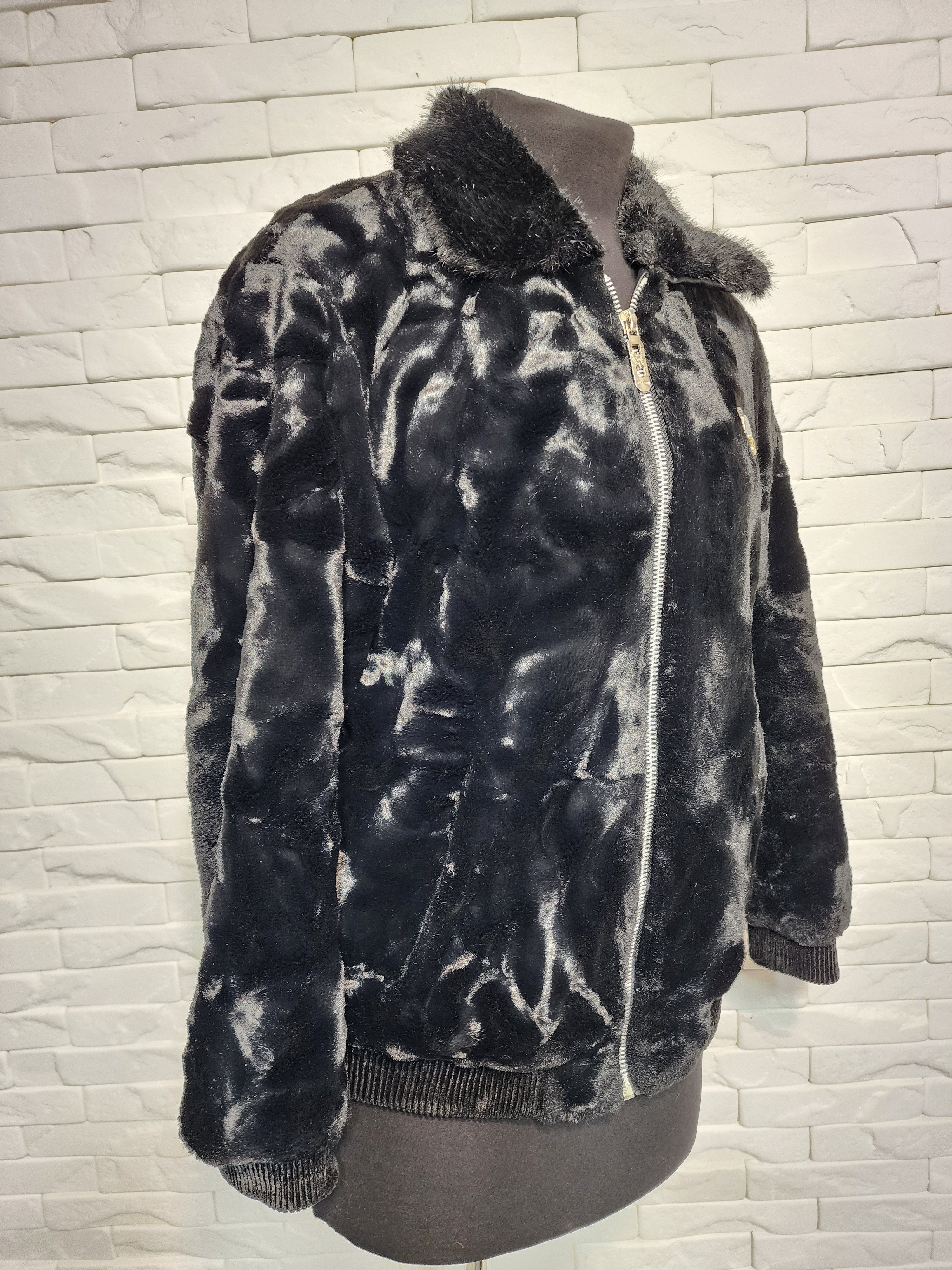 Furla Black Faux Fur Coat: Women's Warm Winter Outerwear Size XL / US 12-14 / IT 48-50 - 2 Thumbnail