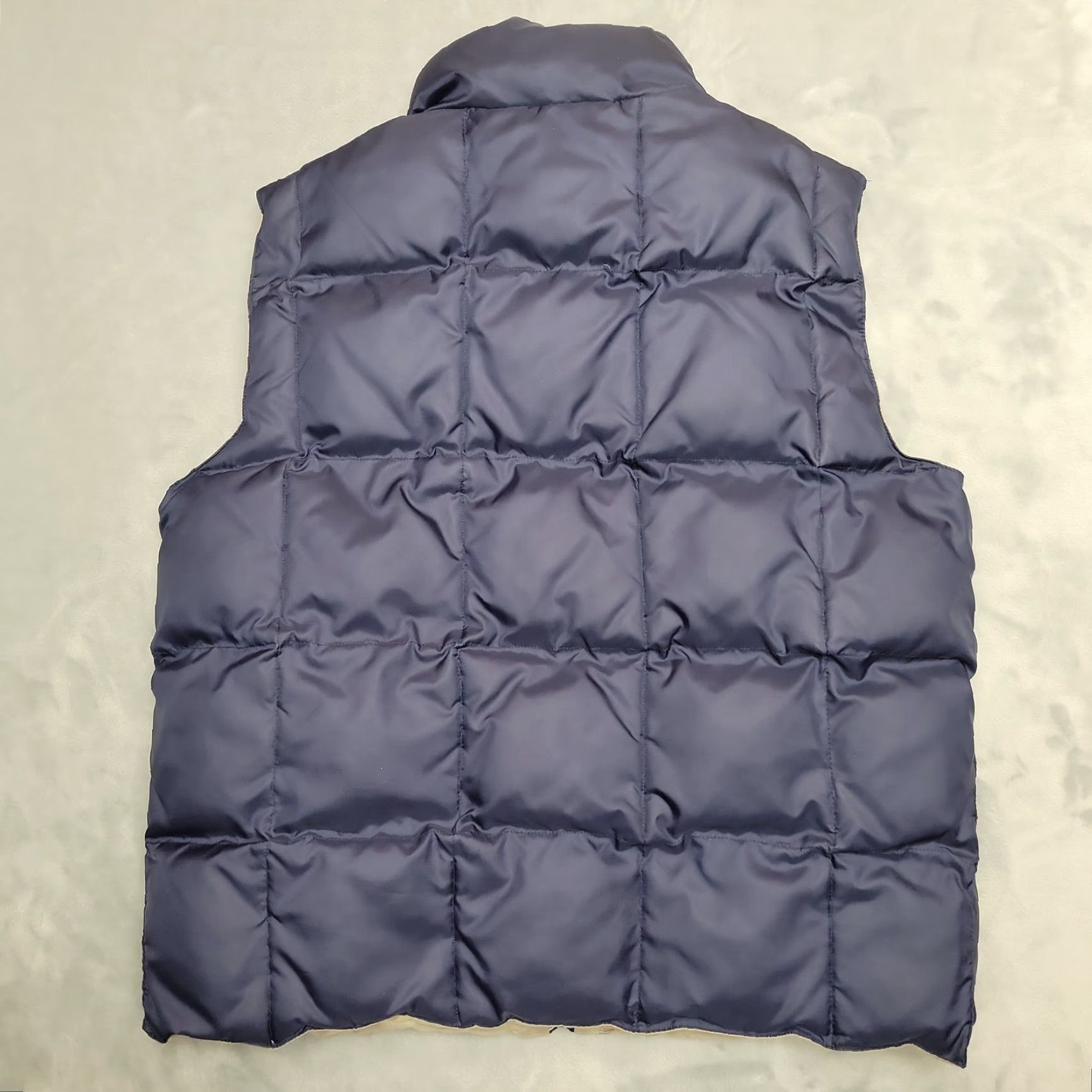 Vintage VINTAGE Silver Rider Down Puffer Vest Men L Blue Reversible 80s 90s Wind-Resistant Full Zip Sleeveless Mens Size US L / EU 52-54 / 3 - 7 Thumbnail