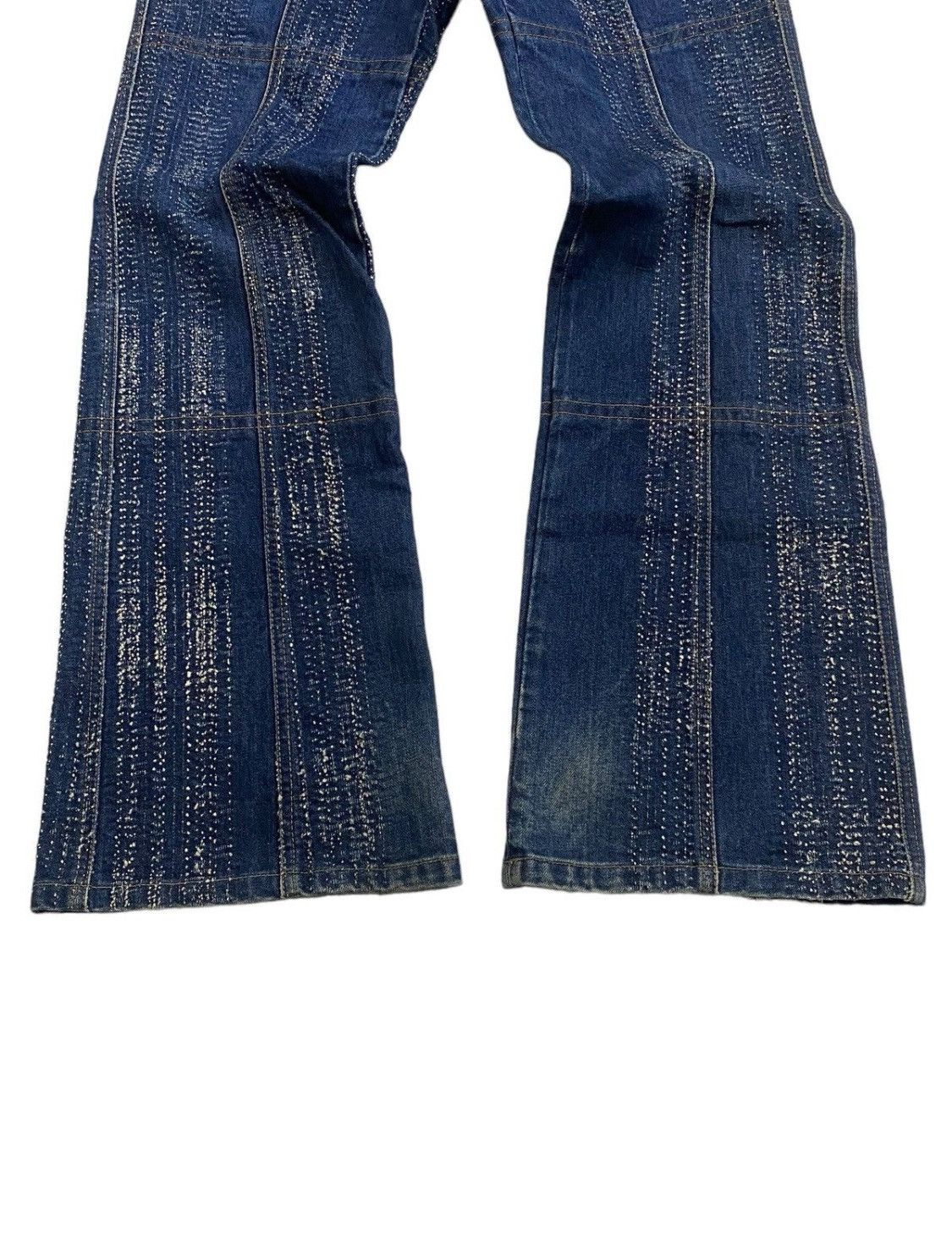 Tornado Mart Vintage Tornado Mart Flare Boho-Chic Unique Stitch Detailing Size US 29 - 5 Thumbnail