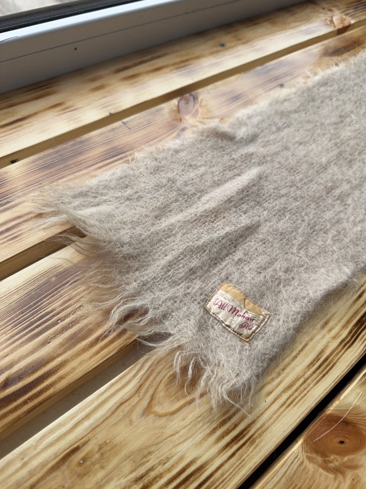 Japanese Brand Retro 80s Rare Vintage All Mohair Plus Scotland Fuzzy Scarf Size ONE SIZE - 2 Thumbnail