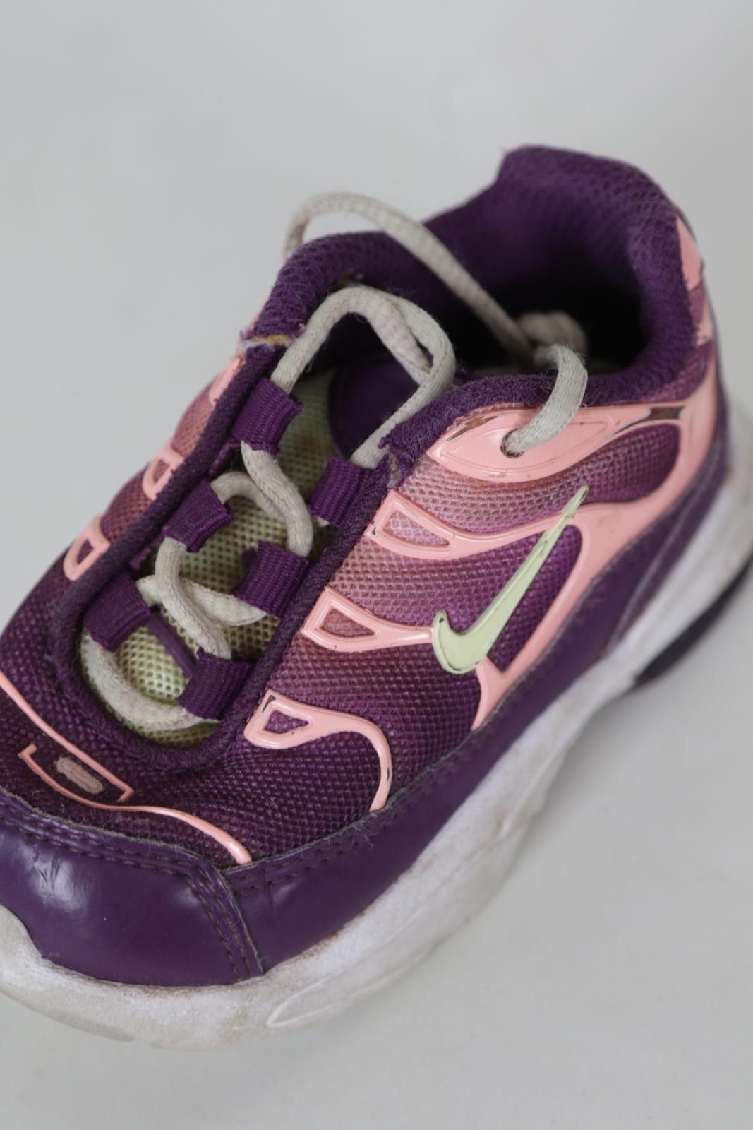 Nike 2018' Nike Air Max Low-Top Sneakers Size US 4 / IT 34 - 7 Thumbnail
