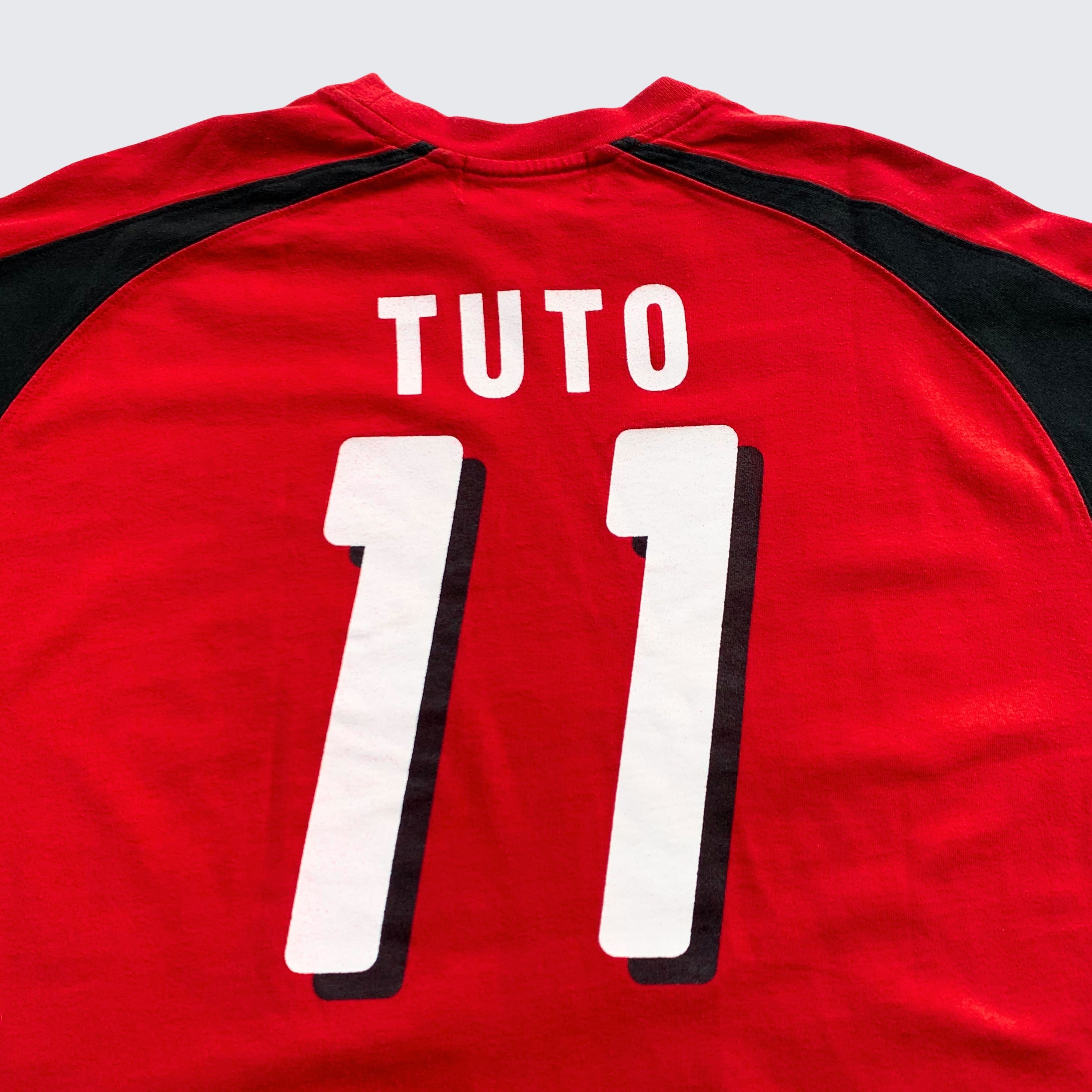 Japanese Brand 1990s Red Diamonds Urawa Japan Official Tee Size US L / EU 52-54 / 3 - 5 Thumbnail