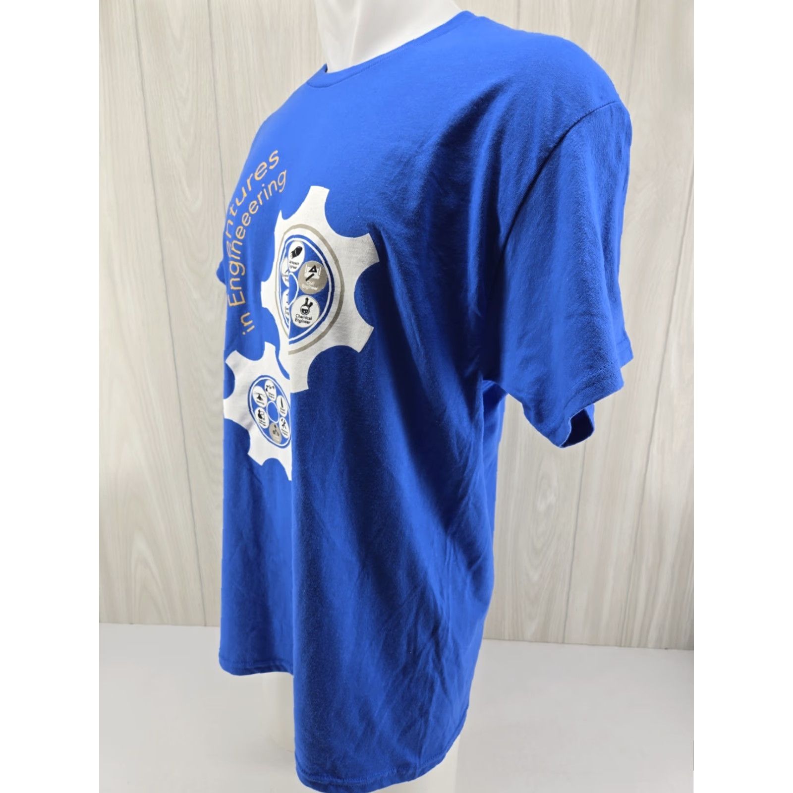 Gildan UAH University of Alabama ASMDA Missile Defense Blue T-Shirt L Mens Regular Cotton Gildan Short Sleeve Crew Neck Size US L / EU 52-54 / 3 - 4 Thumbnail