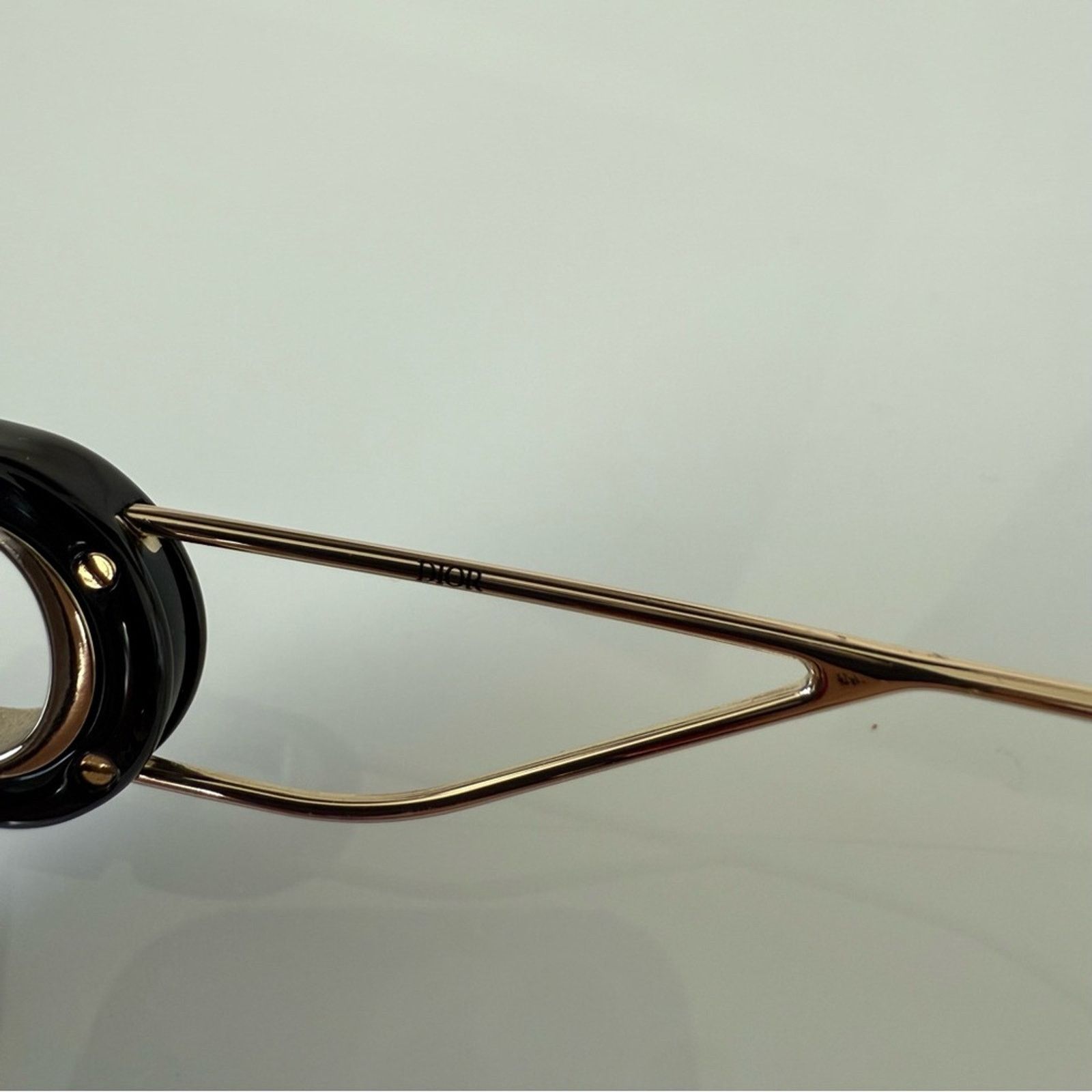 Dior NEW!!! CHRISTIAN DIOR Sunglasses 30Montaigne SU 12A1 630$ Size ONE SIZE - 8 Thumbnail