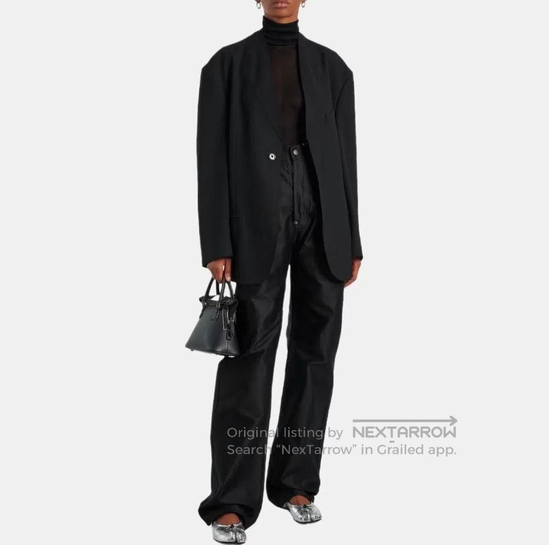 Maison Margiela Maison Margiela Women's Straight Jeans. Size 26" / US 2 / IT 38 - 7 Thumbnail