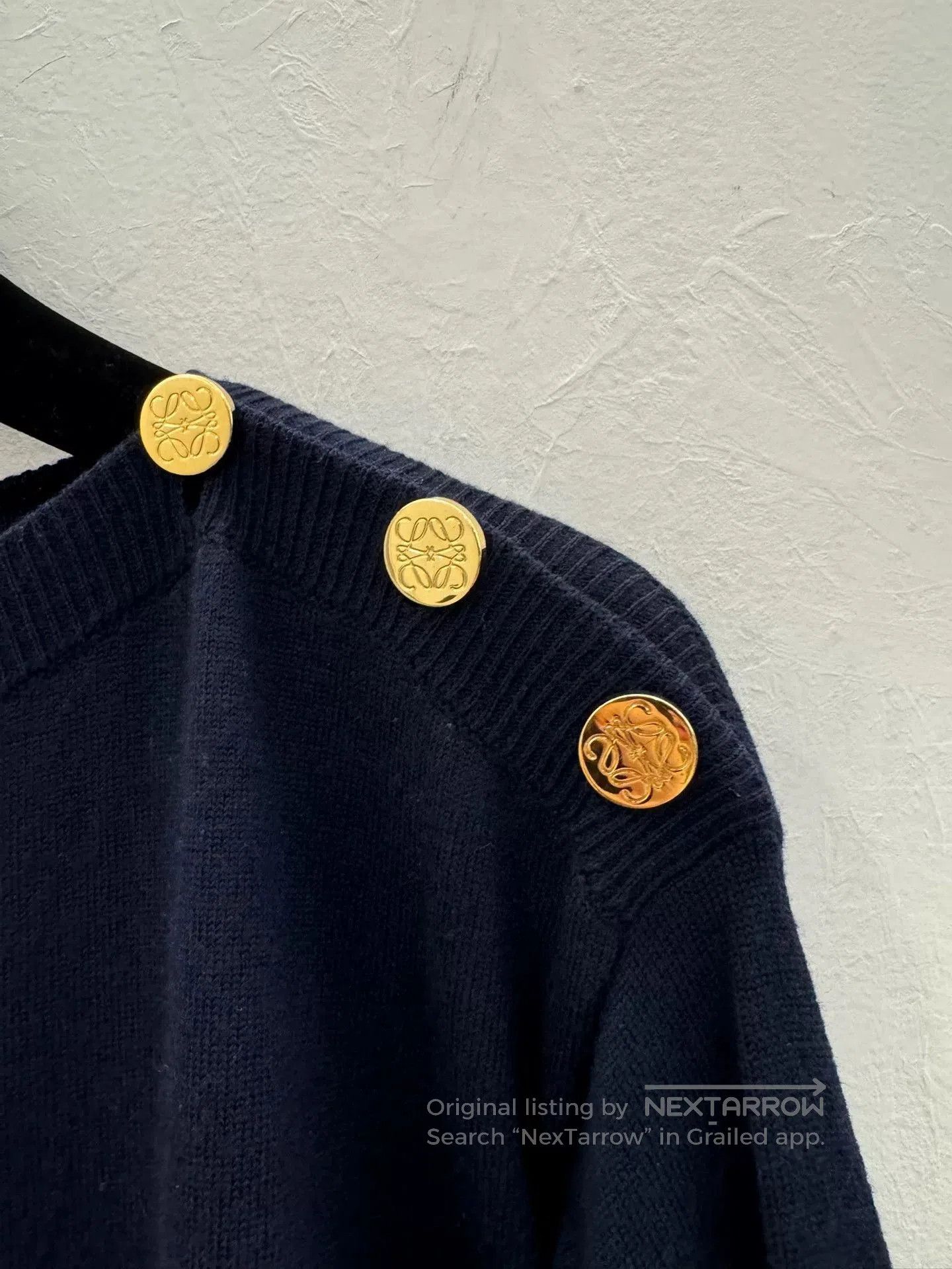 Loewe Loewe Navy Gold Button Logo Sweater. Size S / US 4 / IT 40 - 5 Thumbnail