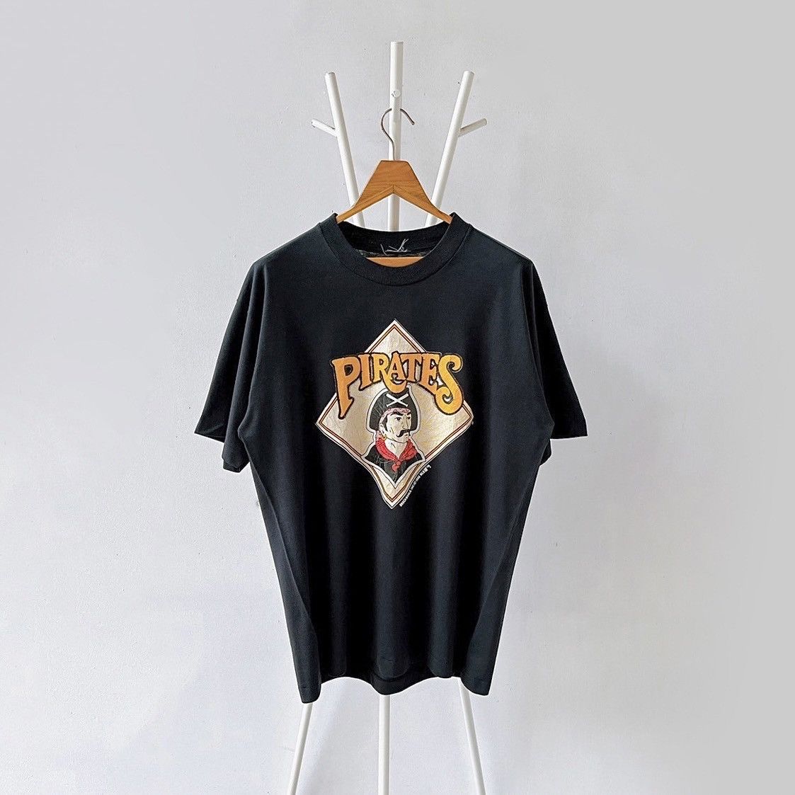 Vintage 90s Pittsburgh Pirates MLB t-shirt/ L Size US L / EU 52-54 / 3 - 1 Thumbnail