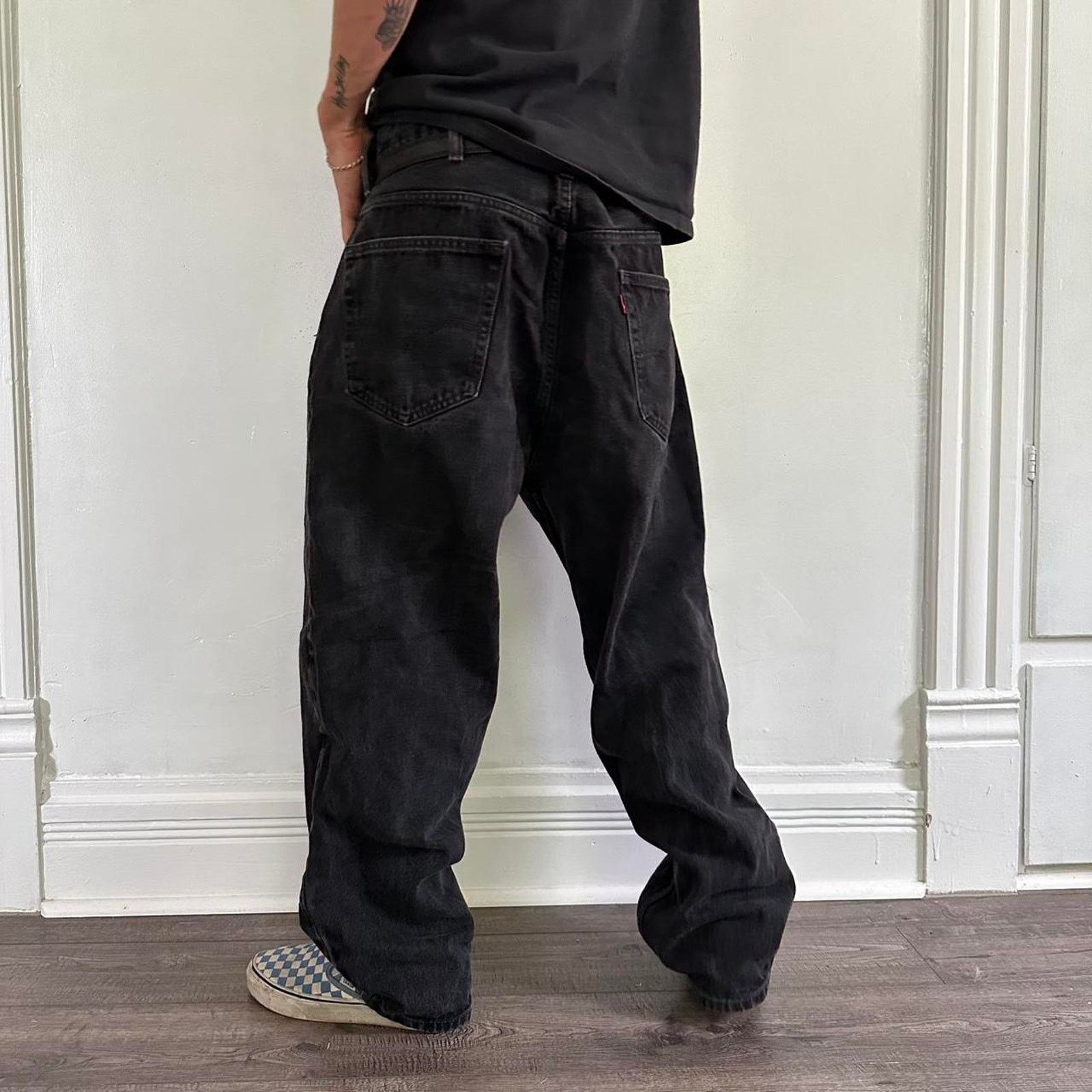Vintage Black Faded Levi 550 Denim Faded Wide Baggy Fit Jean