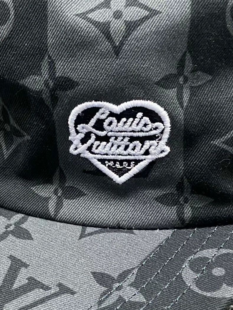Louis Vuitton Louis Vuitton Nigo hat 2501-Nextarrow Size ONE SIZE - 5 Thumbnail
