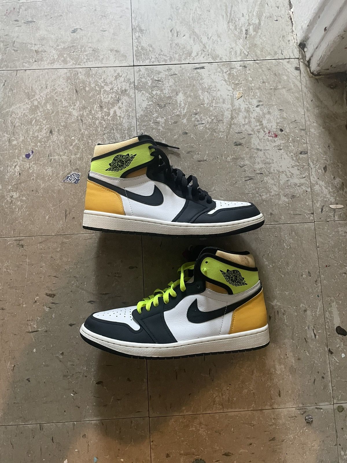 Jordan Brand × Nike Air Jordan 1 Retro High OG 'Volt Gold