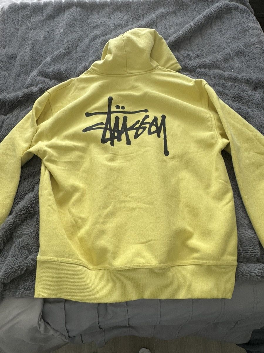 Stussy YELLOW BASIC LOGO STUSSY HOODIE Size US XL / EU 56 / 4 - 2 Thumbnail