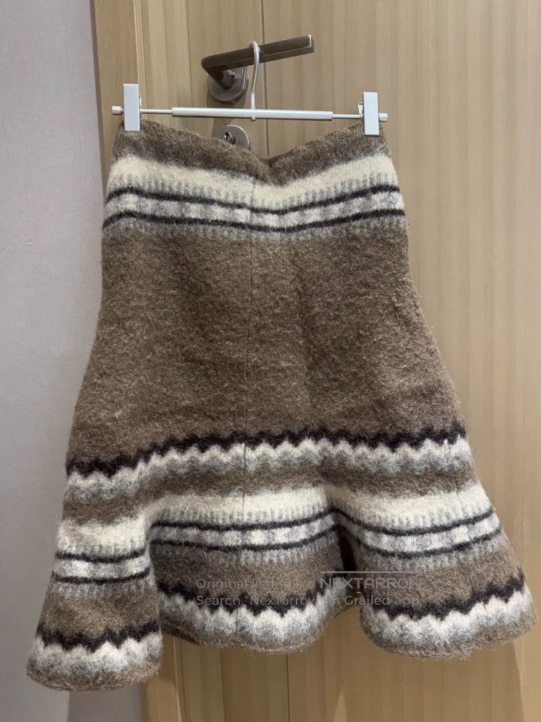 Comme des Garcons Comme Des Garcons size one-size-fits-all Wool fishtail ski Size 25" / US 0 / IT 36 - 3 Thumbnail