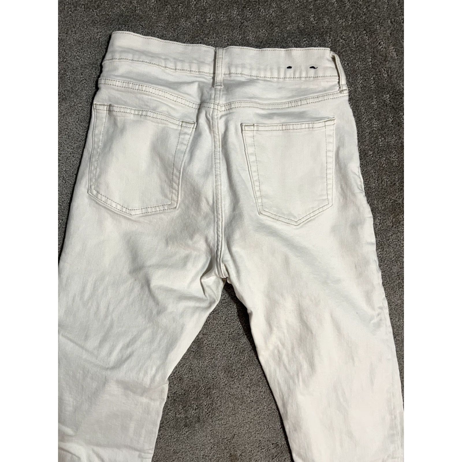 Gap Gap Jeans White Stretch Classic Straight Leg Denim Womens Size 29 Regular Inseam 27.5 in Size 29" - 5 Thumbnail