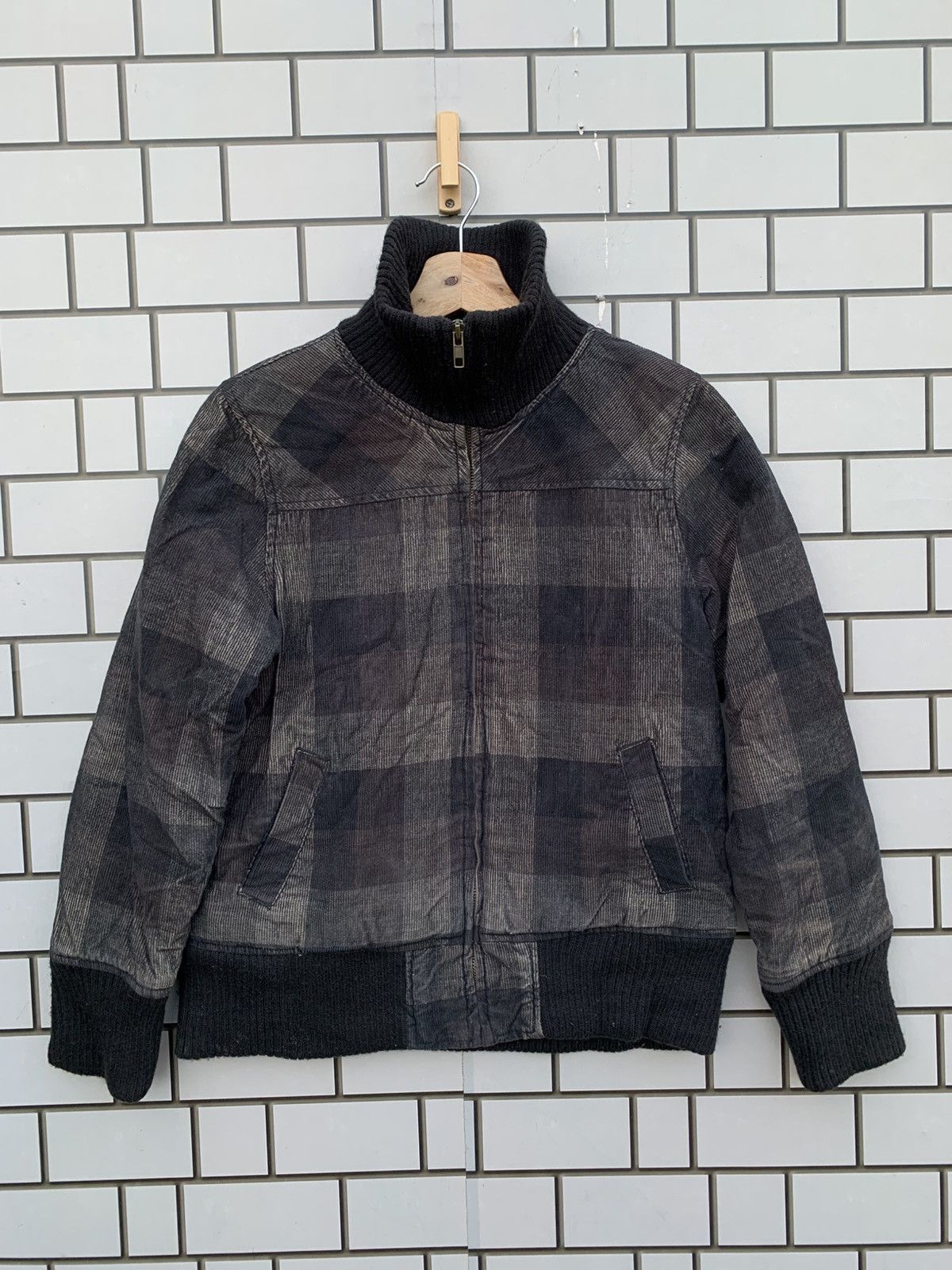 Vintage × Woolrich Woolen Mills Vintage Woolrich Corduroy Jacket Size US M / EU 48-50 / 2 - 2 Thumbnail