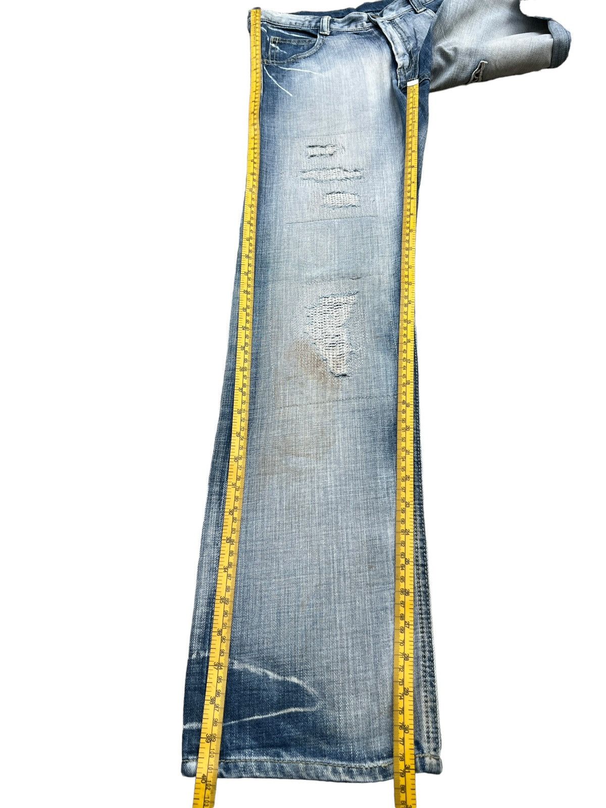Japanese Brand RadCustom Limited Edition Skull Distressed Patch Jeans 28x31 Size 28" / US 6 / IT 42 - 11 Thumbnail