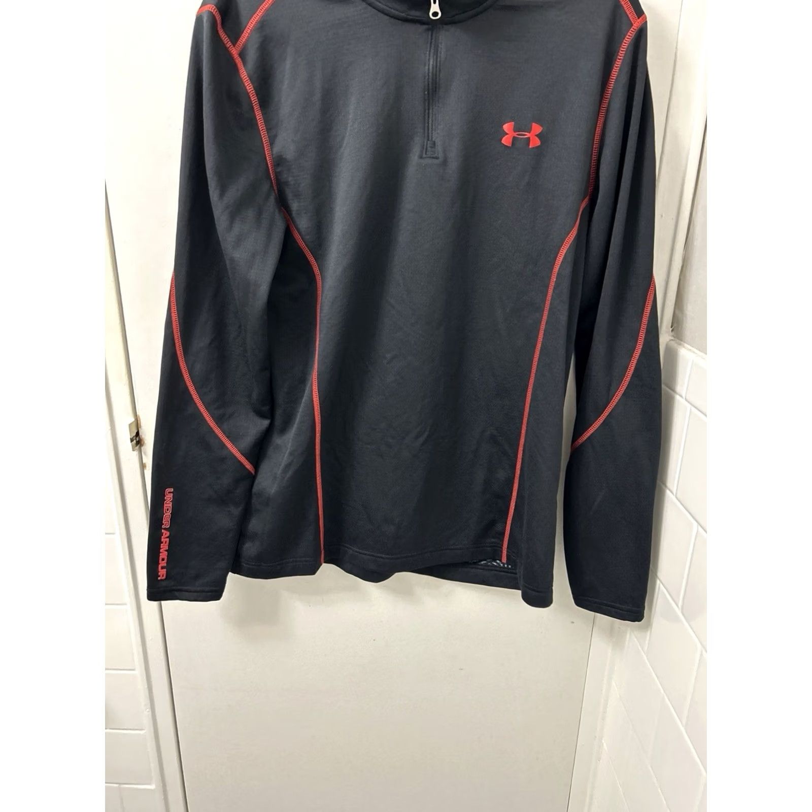 Under Armour Under Armour ColdGear Pullover 1/4 Zip Mens Large Black Red Sweatshirt L/S Nightfall? (adjusted) Size US L / EU 52-54 / 3 - 3 Thumbnail