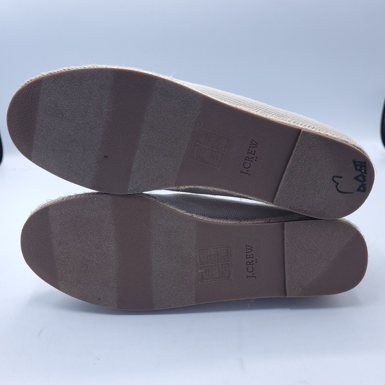 J.Crew J Crew Factory Tropical Mary Jane Flat Womens Size 6 J0753 Size US 6 / IT 36 - 2 Thumbnail