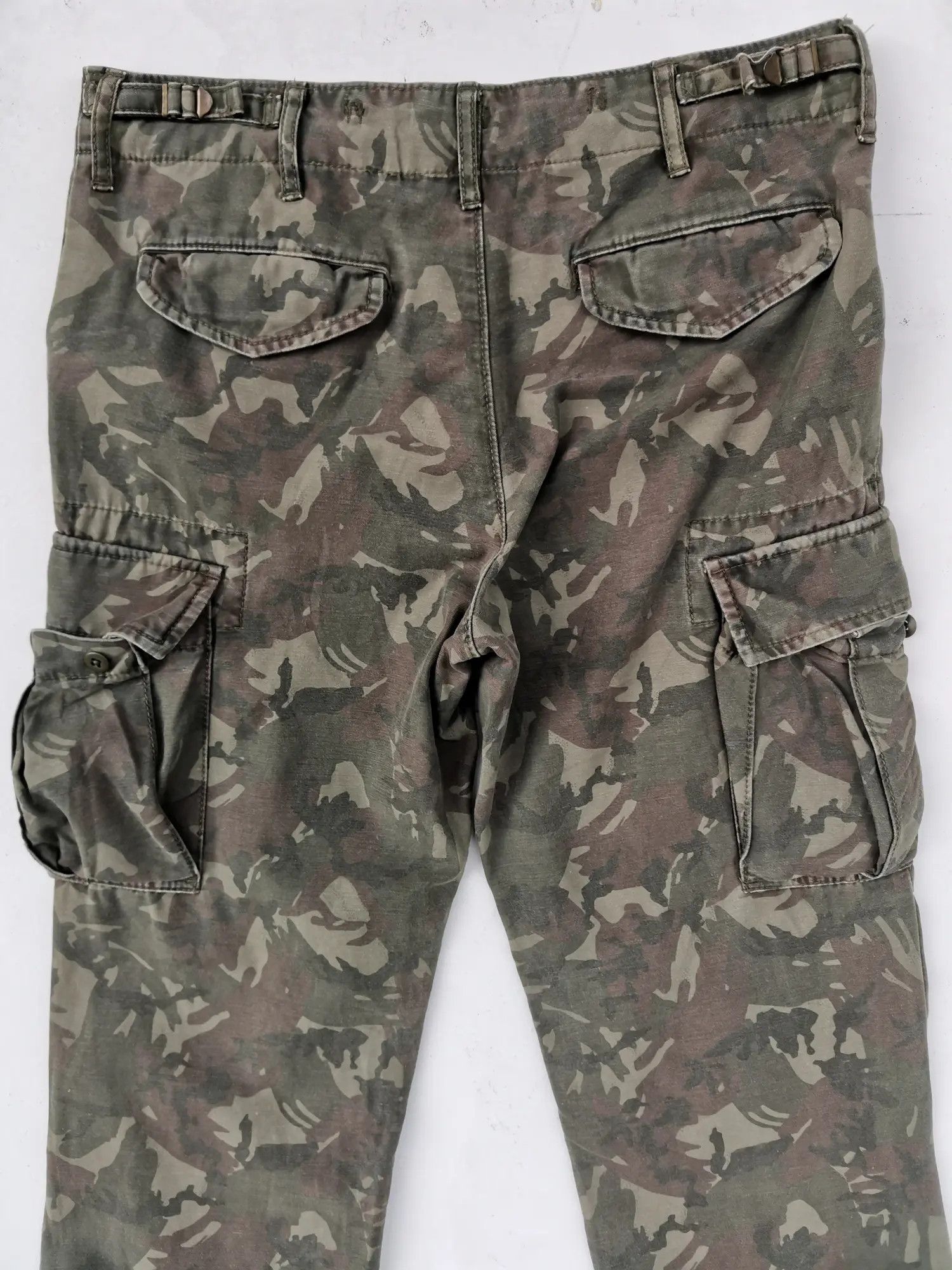 Japanese Brand × Uniqlo Rare!!! Uniqlo Tactical Cargo Multipocket Military Pants Size US 31 - 7 Thumbnail