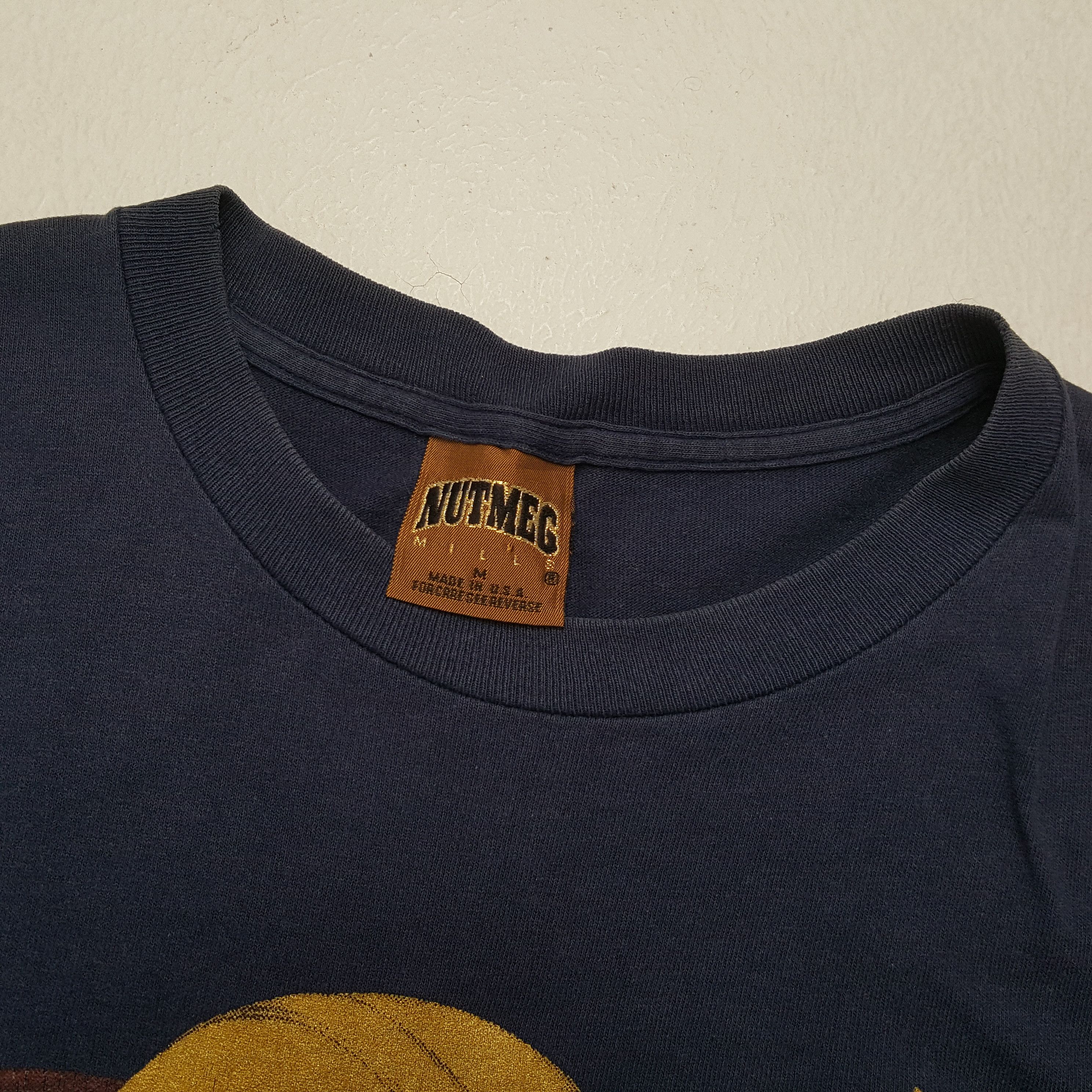 NFL × Nutmeg × Vintage Vintage 90's NOTRE DAME American Football NFL T-Shirts Size US M / EU 48-50 / 2 - 8 Thumbnail