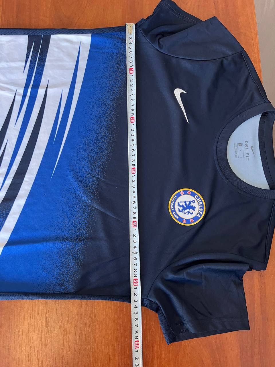 Nike 2019/20 CHELSEA FC TRAINING FOOTBALL SHIRT SOCCER JERSEY L Size US L / EU 52-54 / 3 - 18 Thumbnail