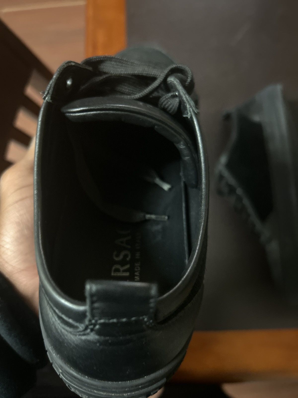 Versace versace black suede medusa low tops Size US 9 / EU 42 - 6 Thumbnail