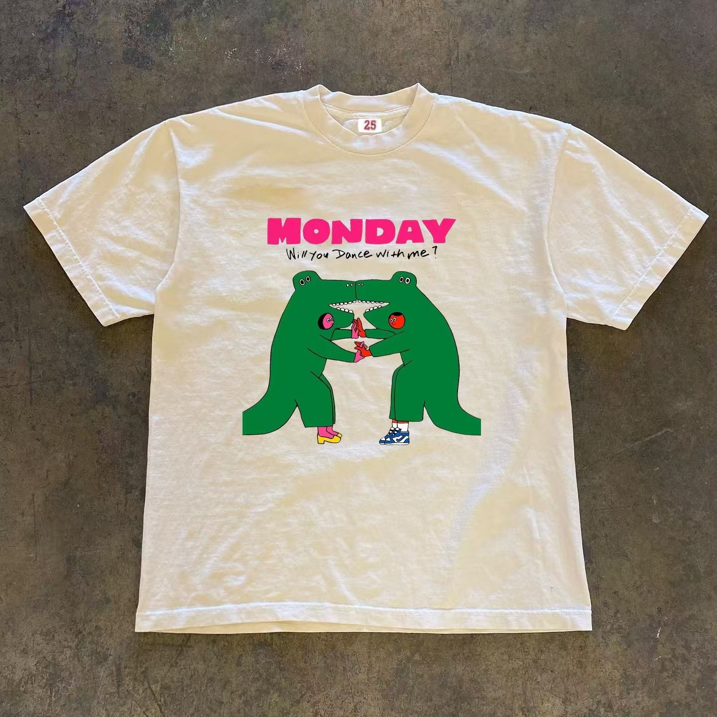 Japanese Brand × Vintage White vintage washed dinosaur pattern t-shirt Size US M / EU 48-50 / 2 - 1 Thumbnail