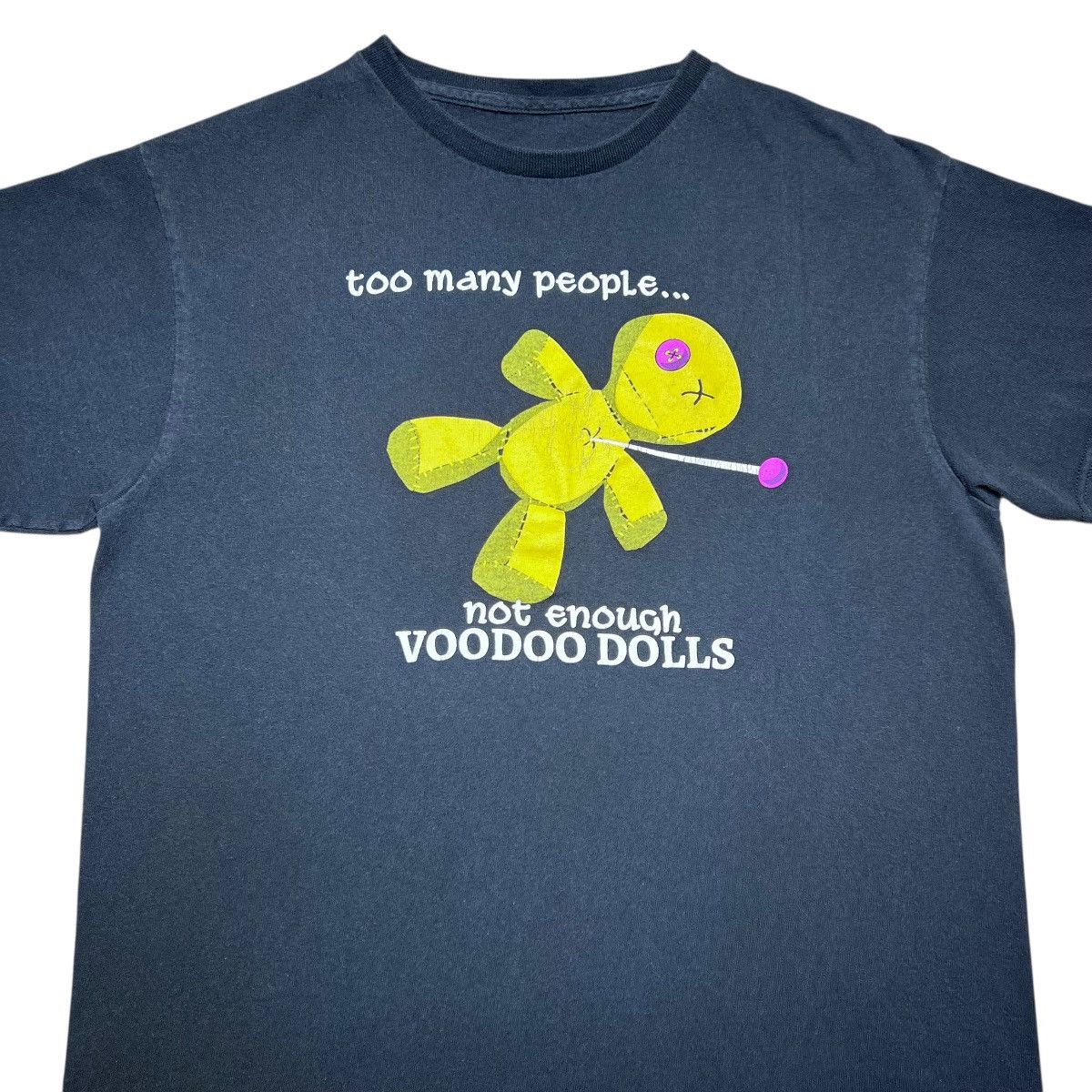 Vintage Vintage 2000s Too Many People Not Enough Voodoo Dolls Tee Size US M / EU 48-50 / 2 - 4 Thumbnail