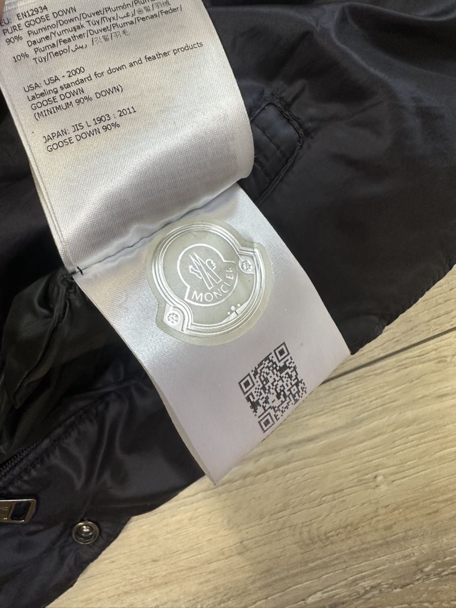 Moncler Moncler Bradford Lightweight Men Bomber Down Jacket Size US S / EU 44-46 / 1 - 11 Thumbnail