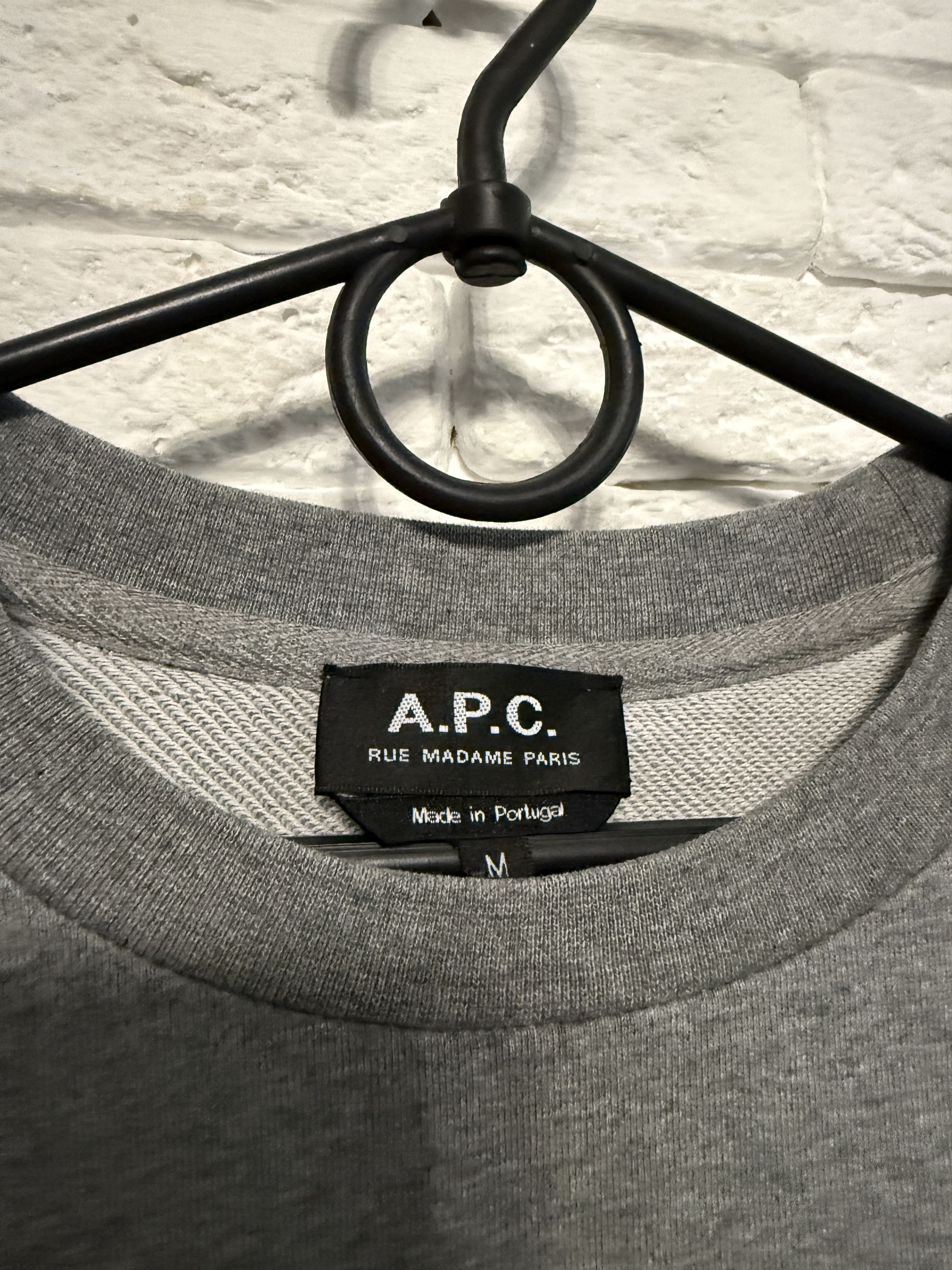 A.P.C. APC Sweatshirt With Painted Logo Sz M Size US M / EU 48-50 / 2 - 3 Thumbnail