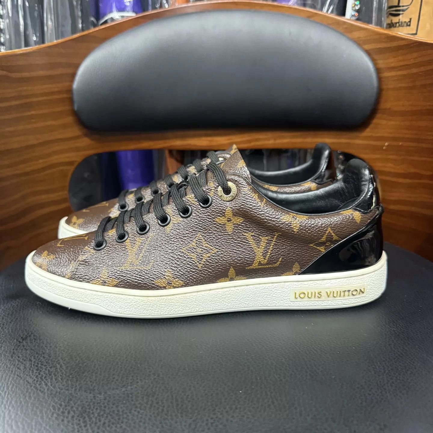 Louis Vuitton LV Frontrow Monogram Cowhide Sneakers 36.5 Like New Size US 6 / IT 36 - 6 Thumbnail