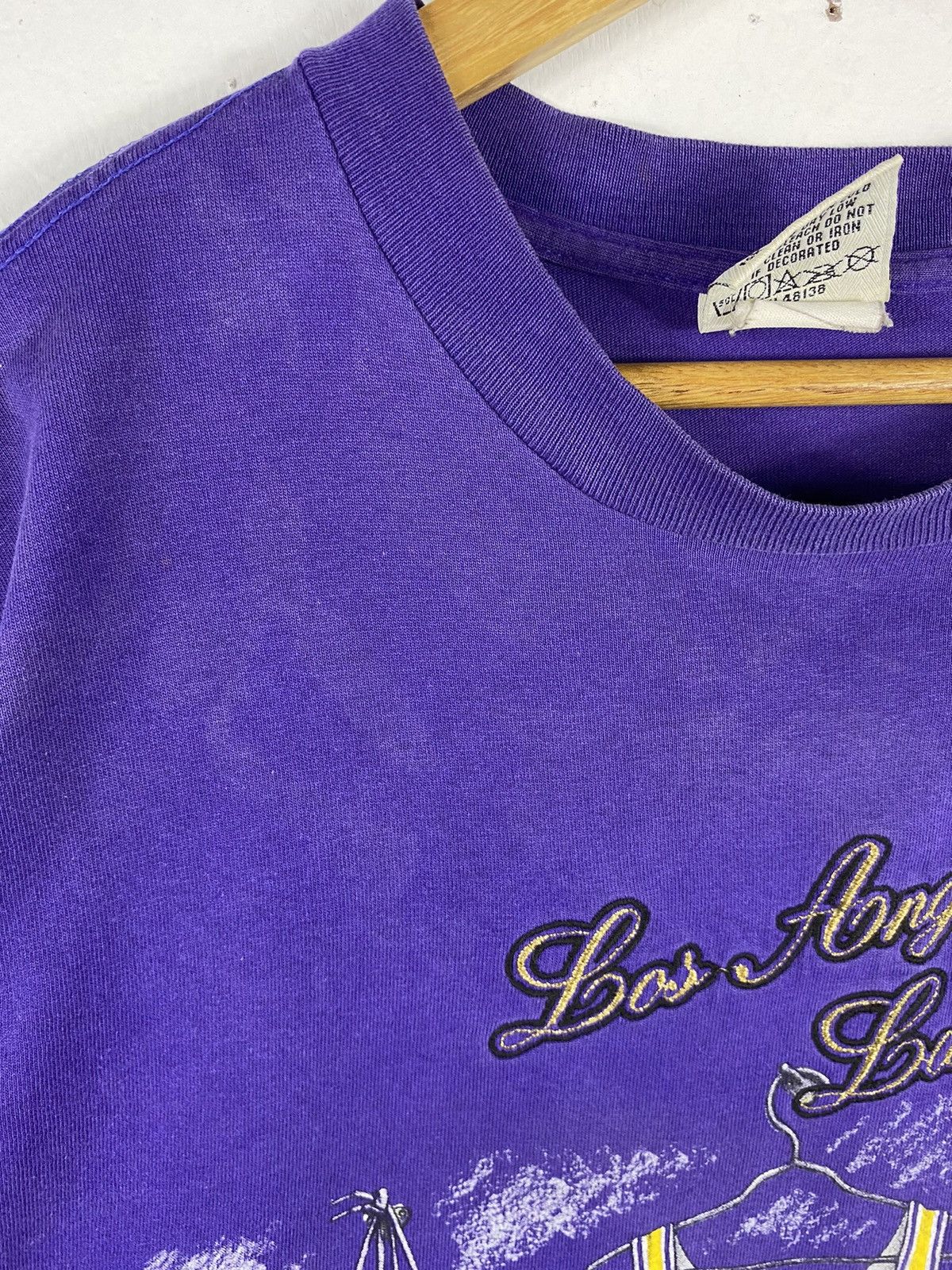NBA × Vintage Vtg 90s LA Lakers T-Shirt Size US L / EU 52-54 / 3 - 15 Thumbnail