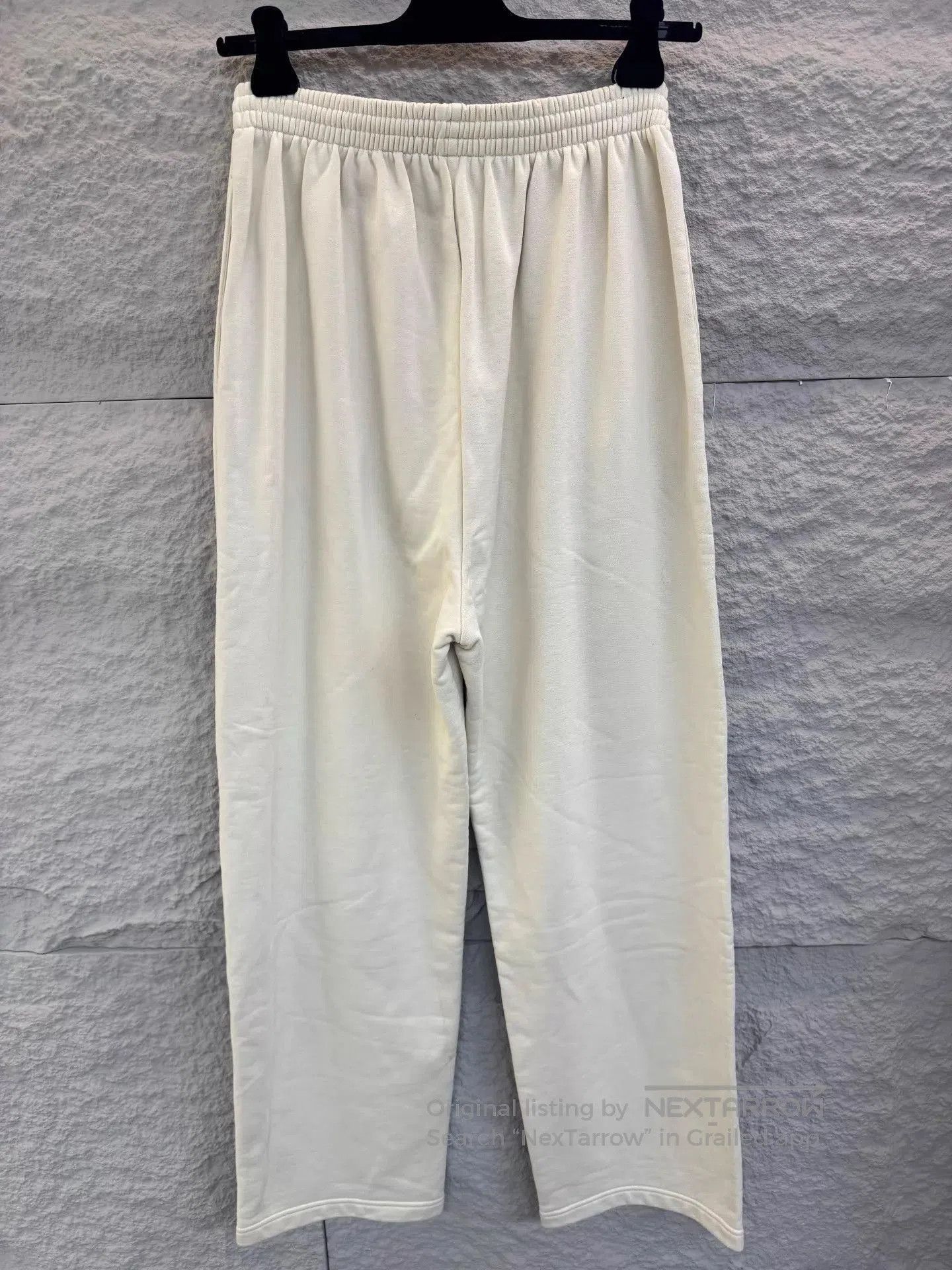 Balenciaga Beige Casual Sweatpants Size 32. Size US 32 / EU 48 - 2 Thumbnail