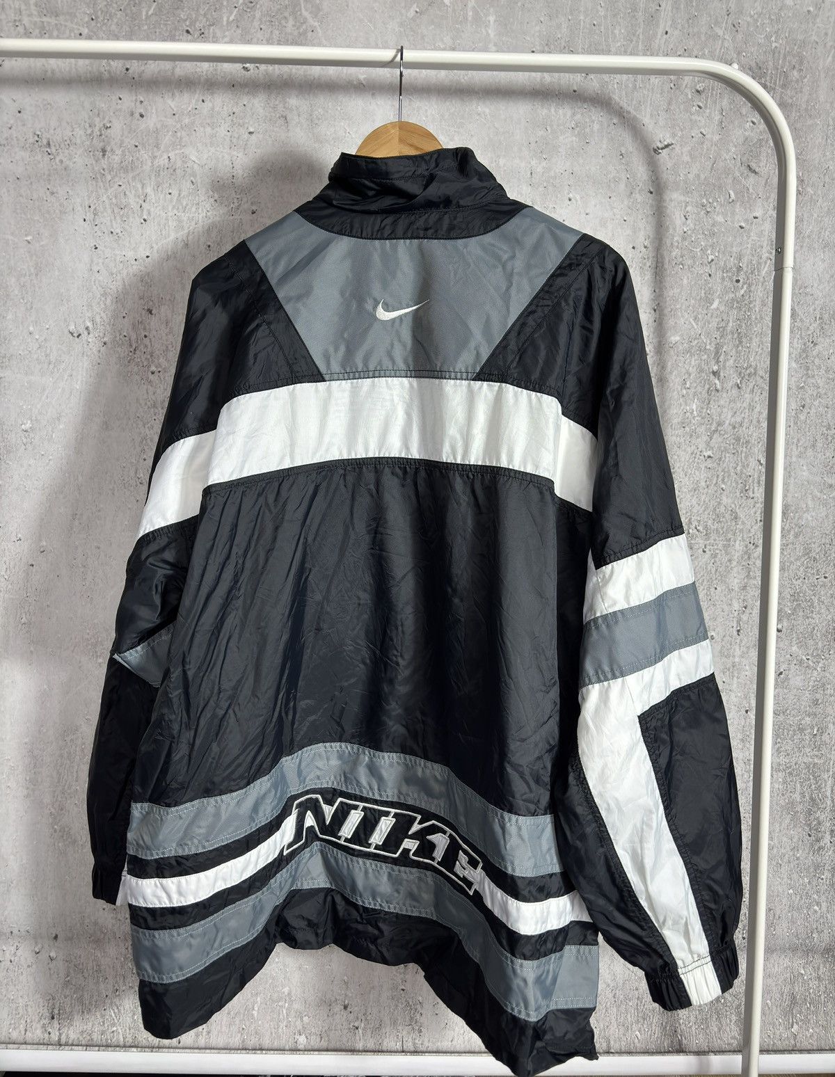 Nike Nike vintage jacket windbreaker Size US XL / EU 56 / 4 - 2 Thumbnail