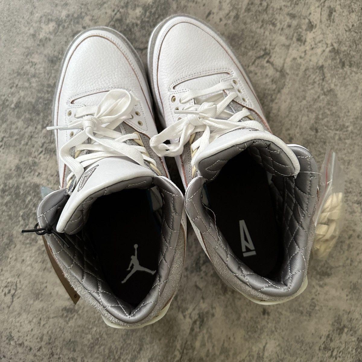A Ma Maniere × Nike A Ma Maniere x Jordan 3 Retro Size US 10 / EU 43 - 9 Thumbnail