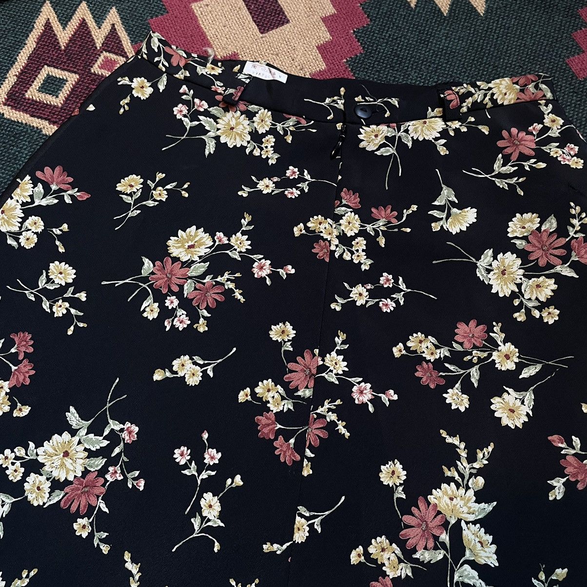 20471120 × If Six Was Nine Y2K Japanese Baby Girl Type Floral Silk Mini Skirt Size 27" / US 4 / IT 40 - 4 Thumbnail