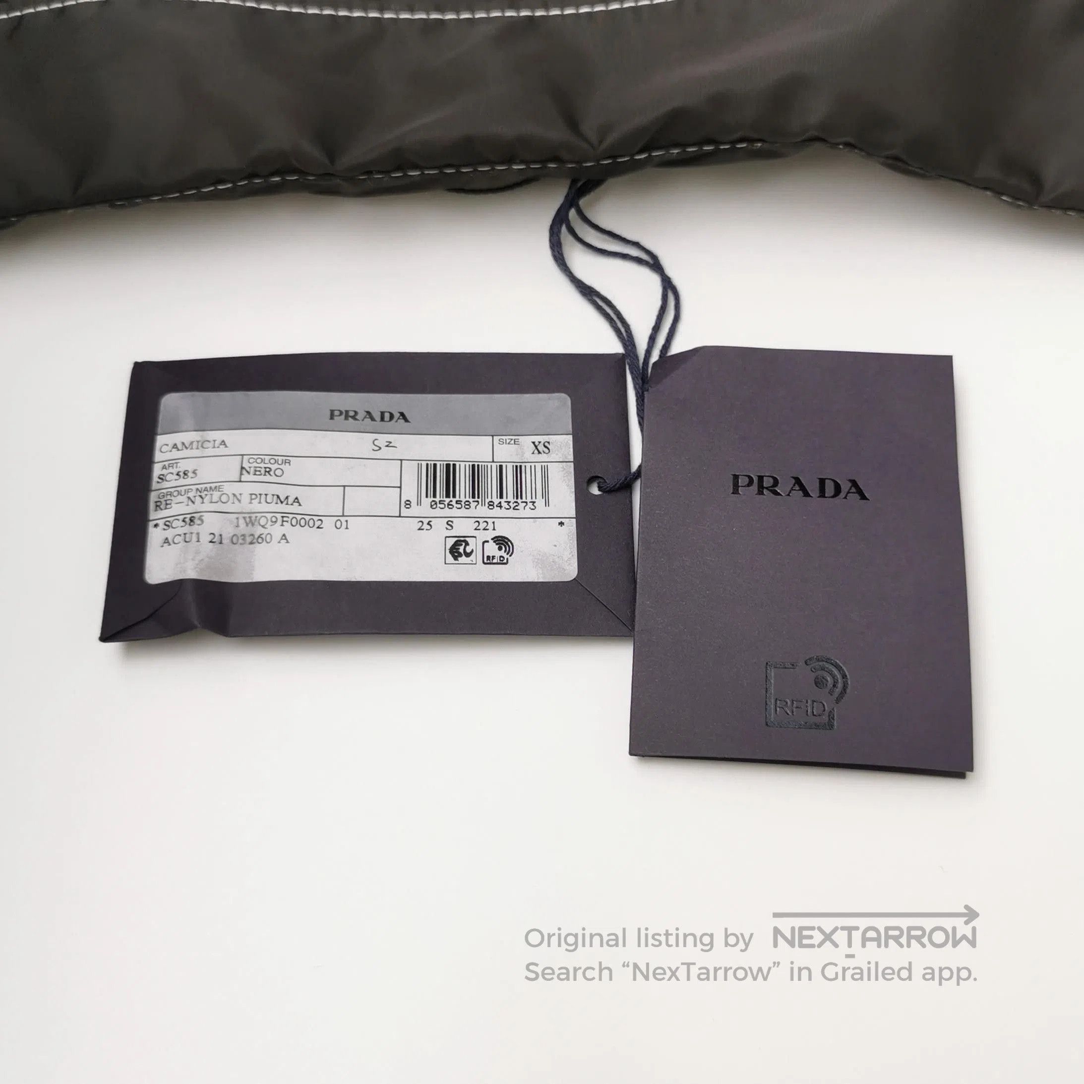 Prada Prada M Short. Size US M / EU 48-50 / 2 - 1 Thumbnail