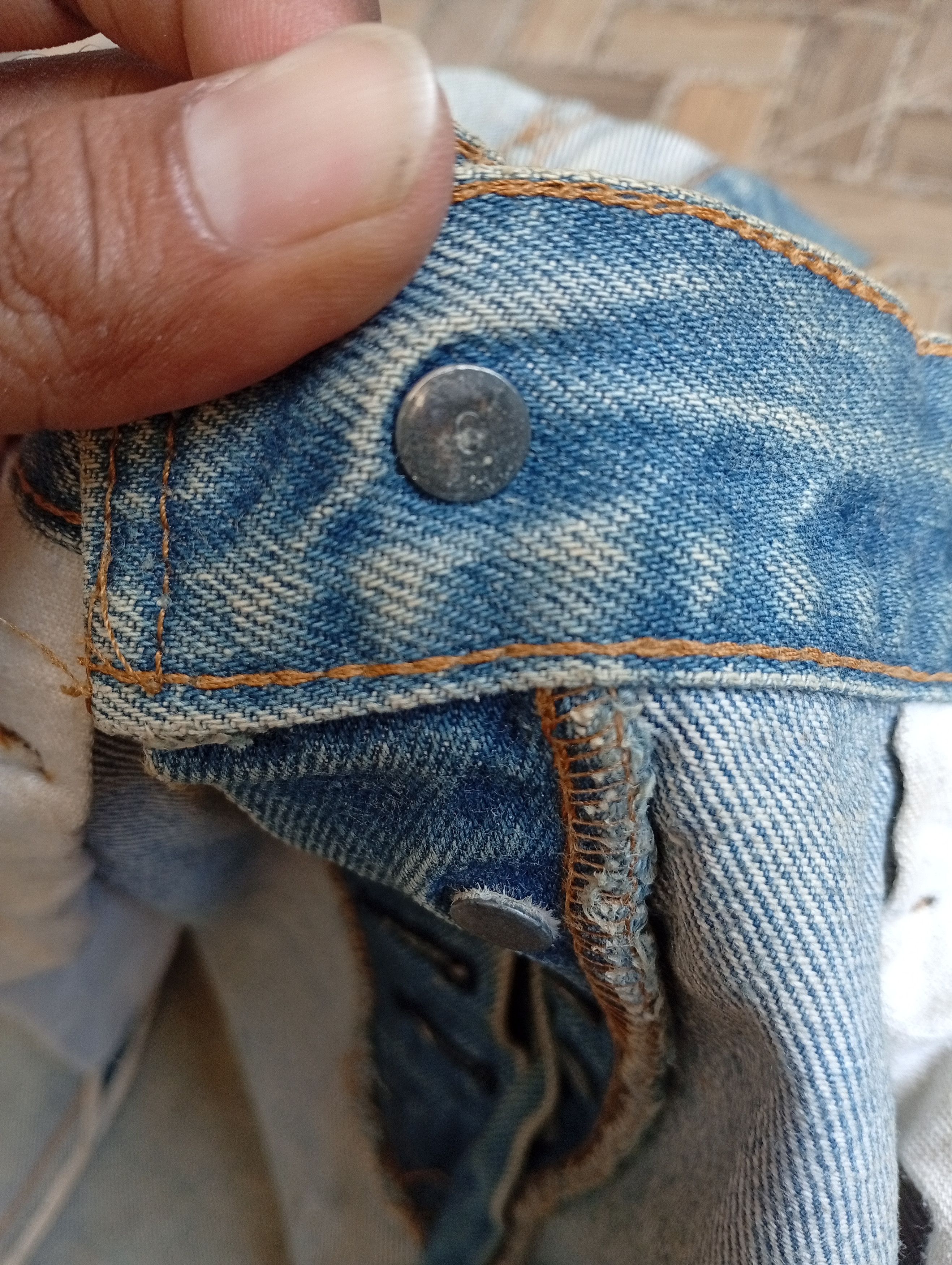 Levi's Vintage Clothing VTG 70's distressed Levi's 501 rendim Size US 31 - 7 Thumbnail