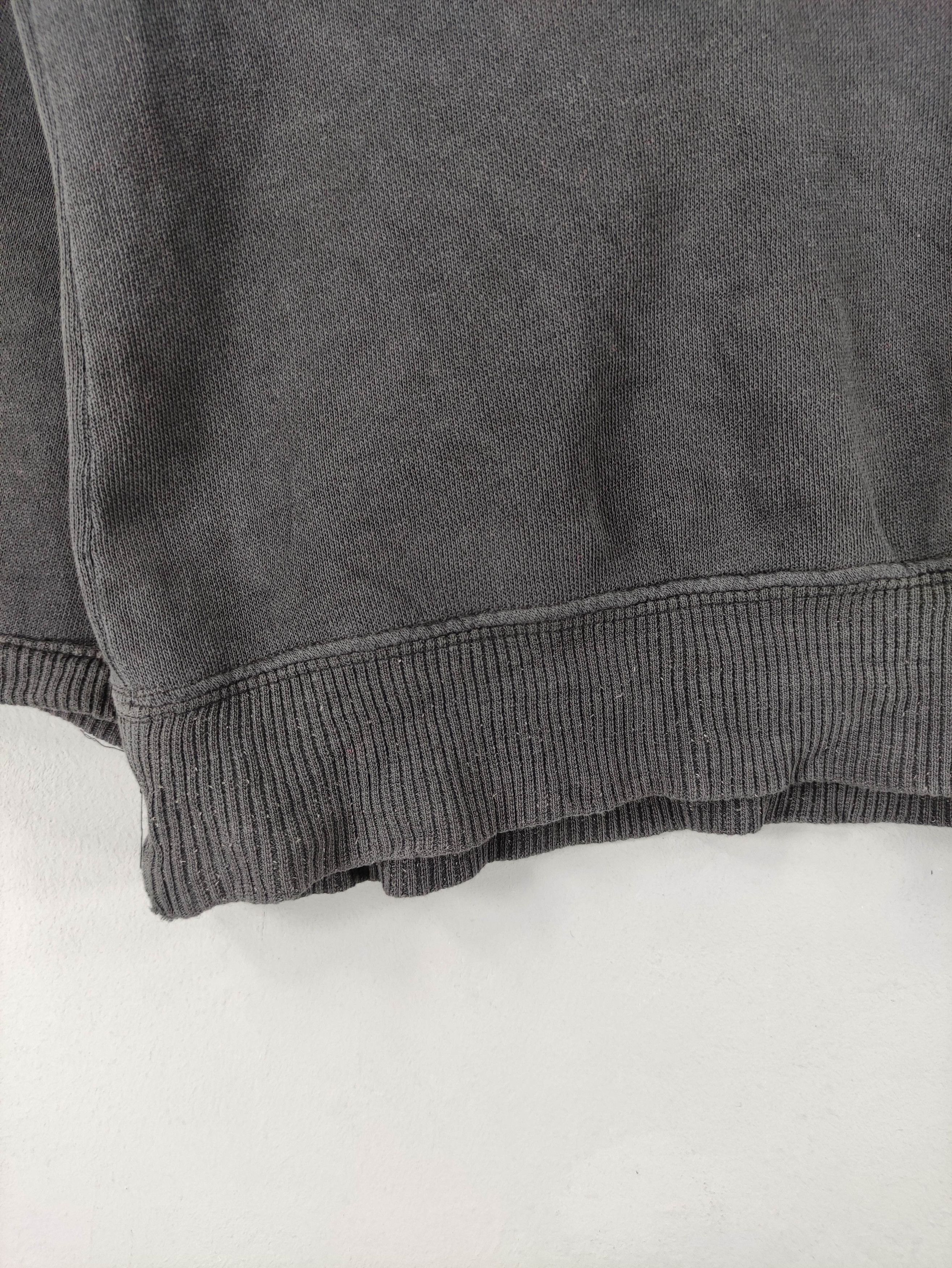 Nike Vintage 90s Nike Small Logo Sweatshirt Jumper Distressed Size US XL / EU 56 / 4 - 11 Thumbnail