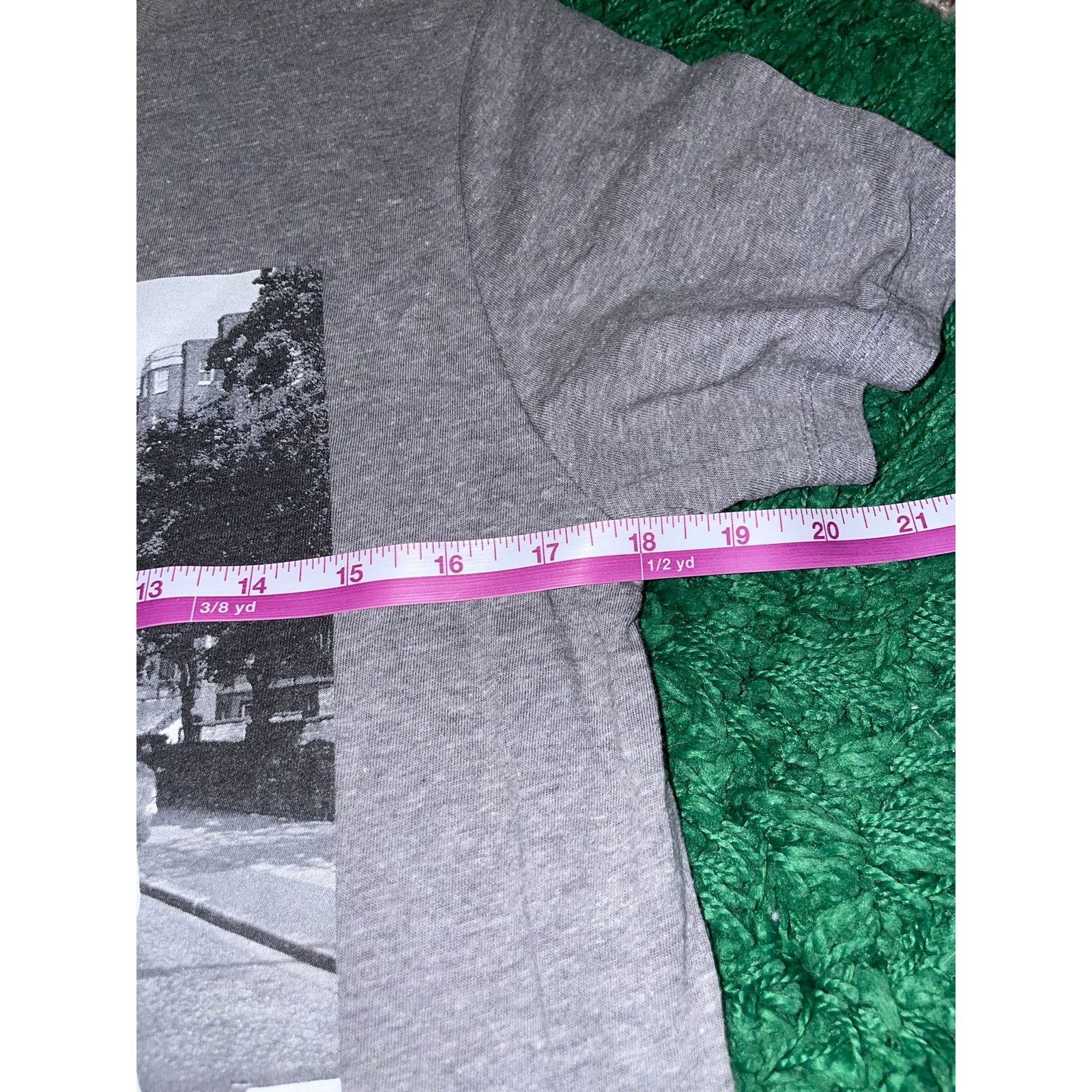 Old Navy Womens Old Navy The Beatles Shirt Abbey Road Gray Tee Top S Size S / US 4 / IT 40 - 8 Thumbnail