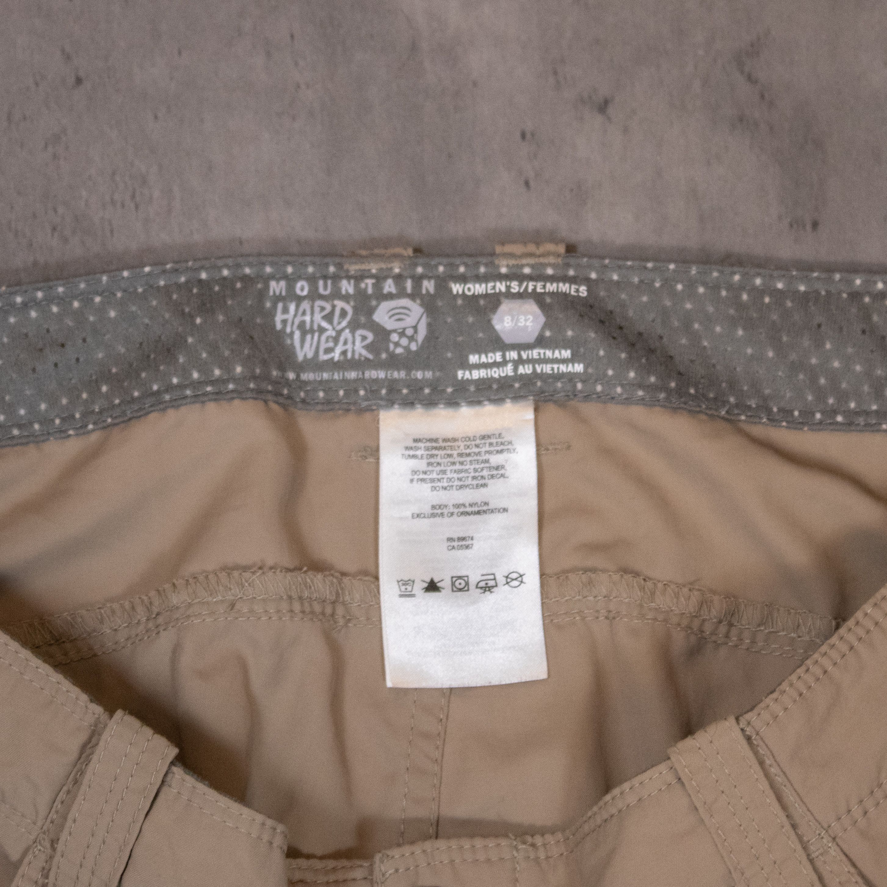 Mountain Hardwear Mountain Hardwear lightweight Cargo Tan Brown Pant's Size US 35 - 9 Thumbnail