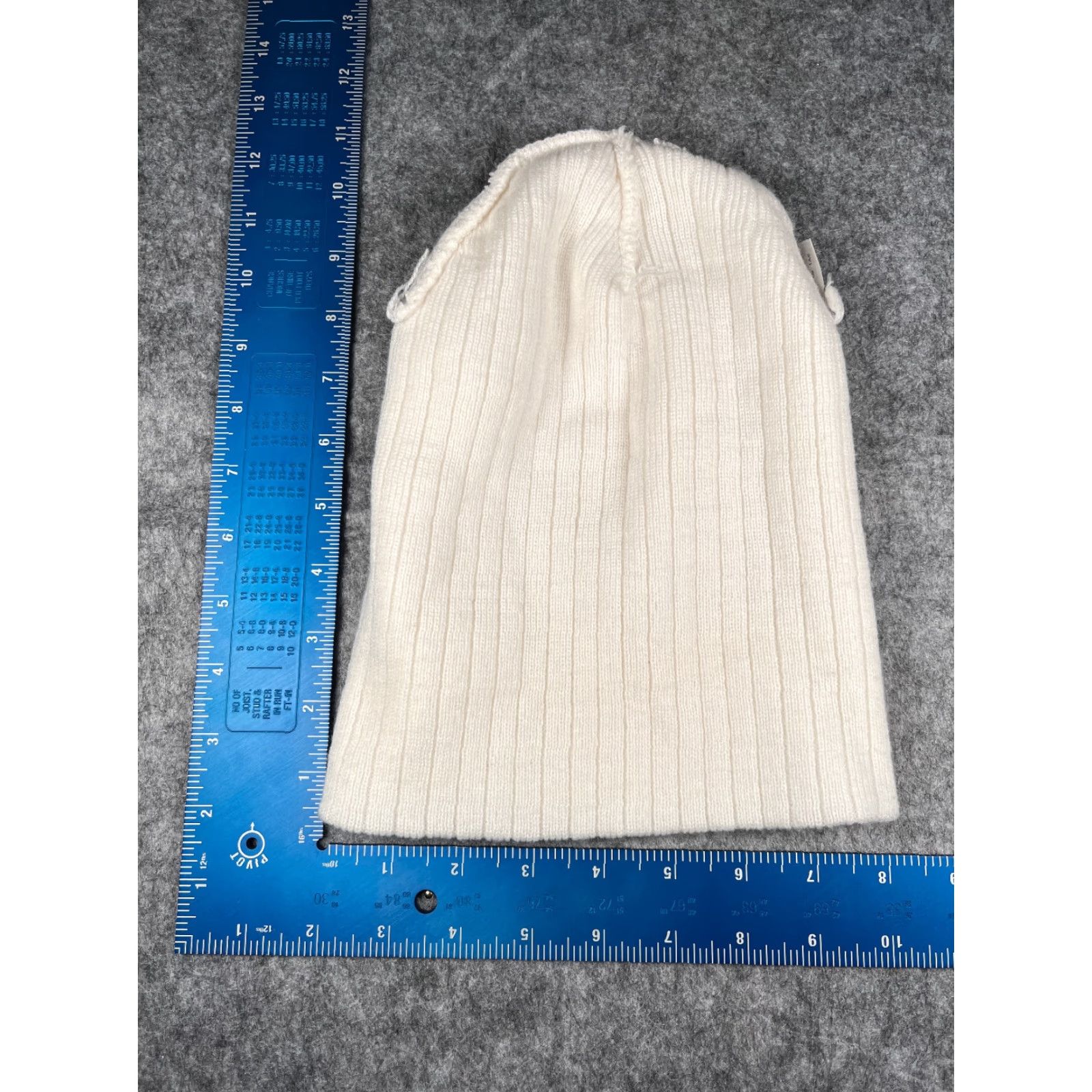 Vintage Time And Tru Beanie One Size White Knit Hat Womens - Beanie, Toque, Ski Outdoor, Lightweight, Adjustable, Polyester Blend, Adult Women Size ONE SIZE - 5 Thumbnail
