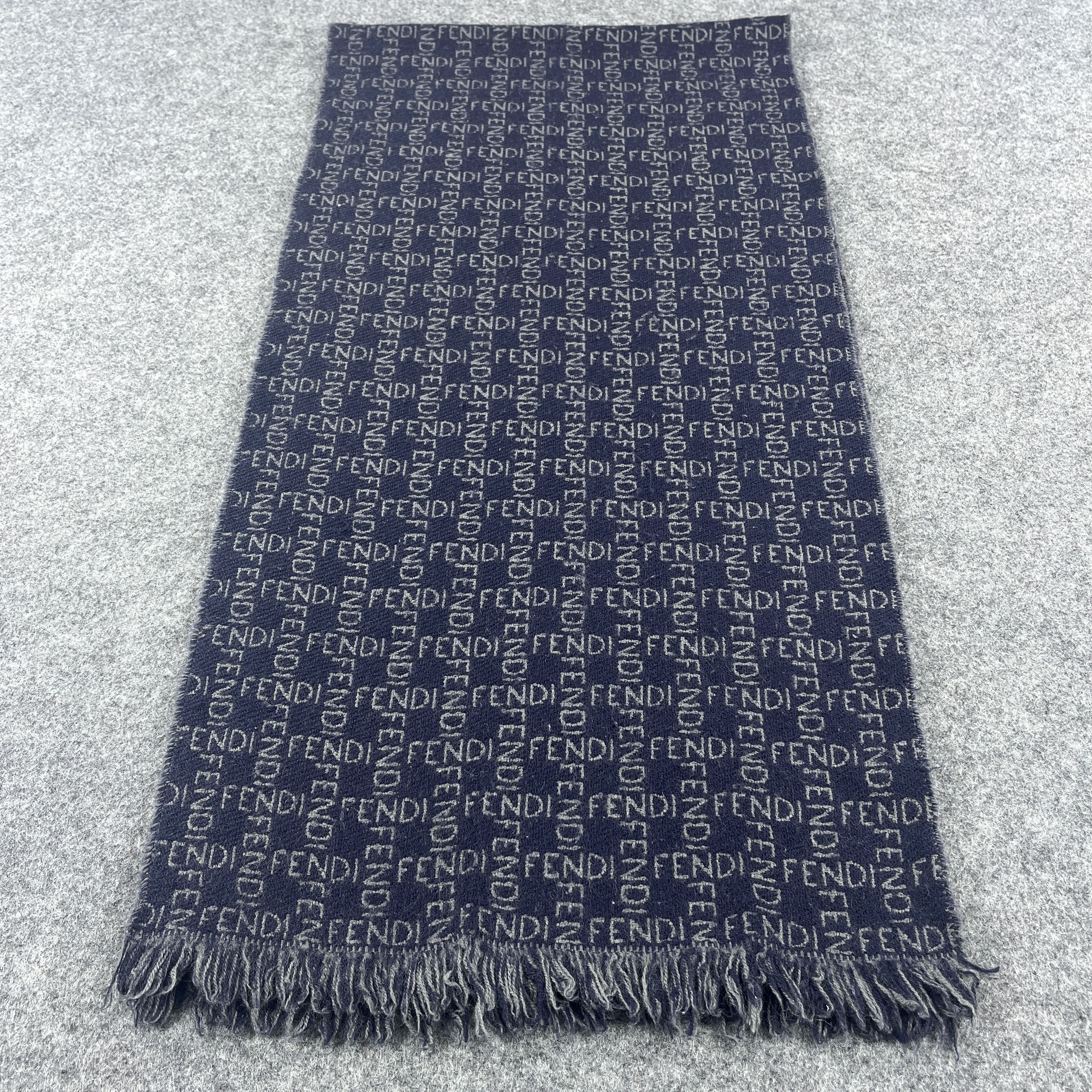 Other Missing Tab Fendi Scarf / Muffler/ Neckwear T1225 Size ONE SIZE - 2 Thumbnail