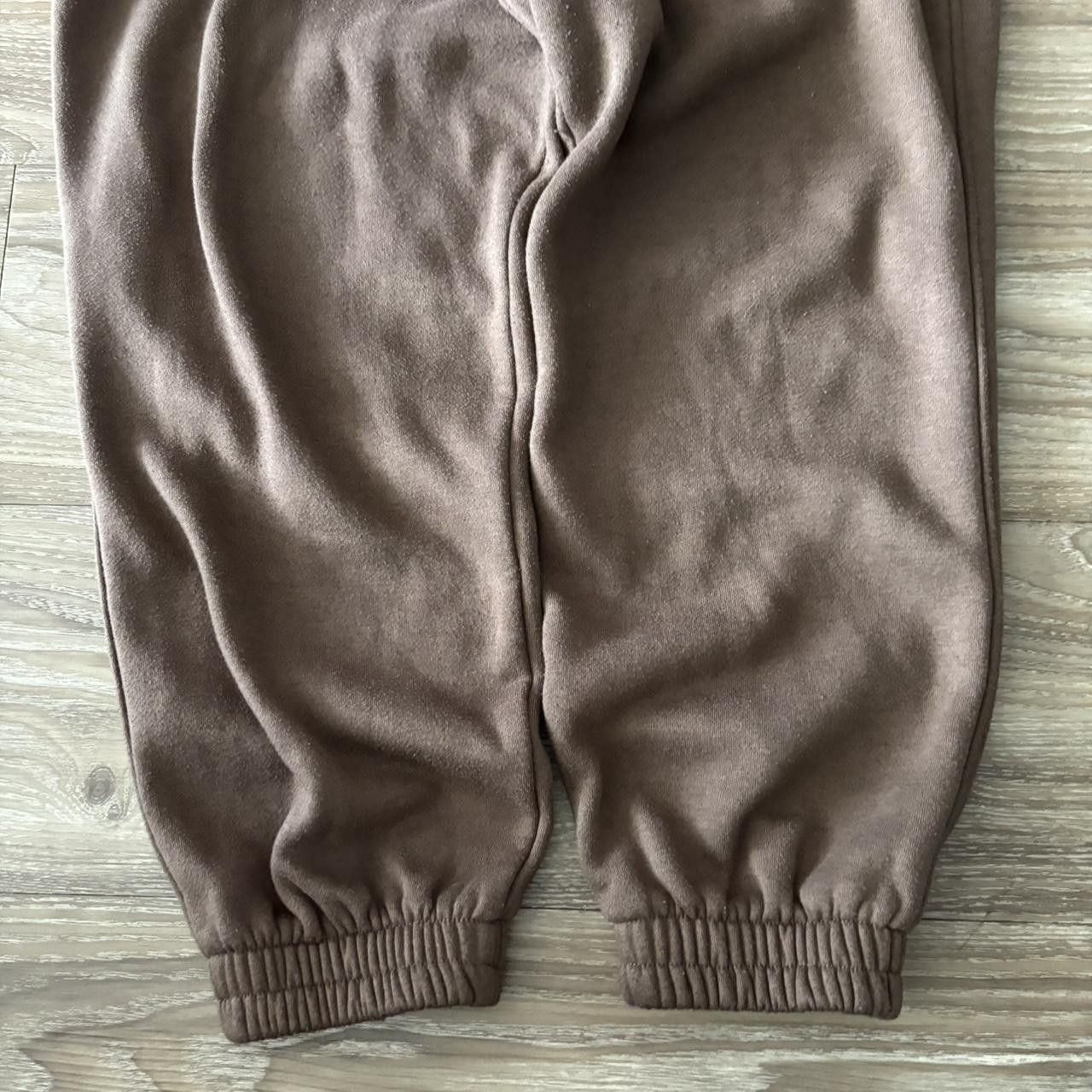 Japanese Brand Crazy Vintage Y2K/2000s Brown Essential Sweatpants! Fits S Size US 28 / EU 44 - 5 Thumbnail