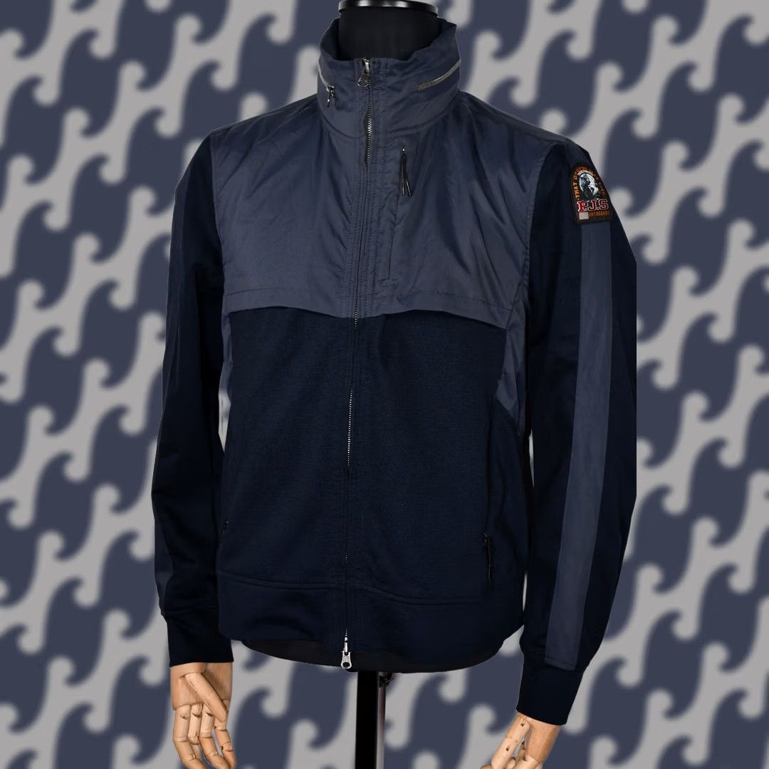 Parajumpers Parajumpers Round Trip Jacket Sweatshirt Jacket Mens L Blue Wool Blend 60%POLYSTER 31%POLYAMID 7%WOOL 2%POLYURETHANE Regular Size L Vintage No Size US L / EU 52-54 / 3 - 1 Thumbnail