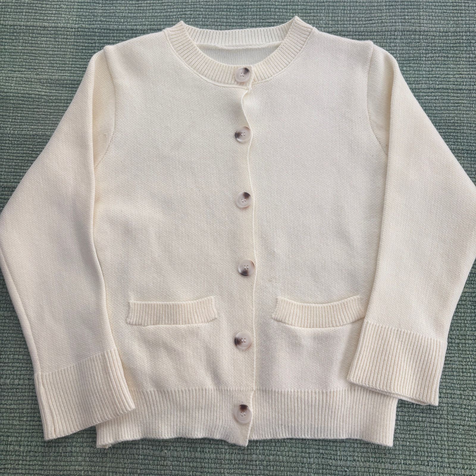 Vintage True vintage 60s womens thick knit hourglass shape sweater Size M / US 6-8 / IT 42-44 - 1 Thumbnail